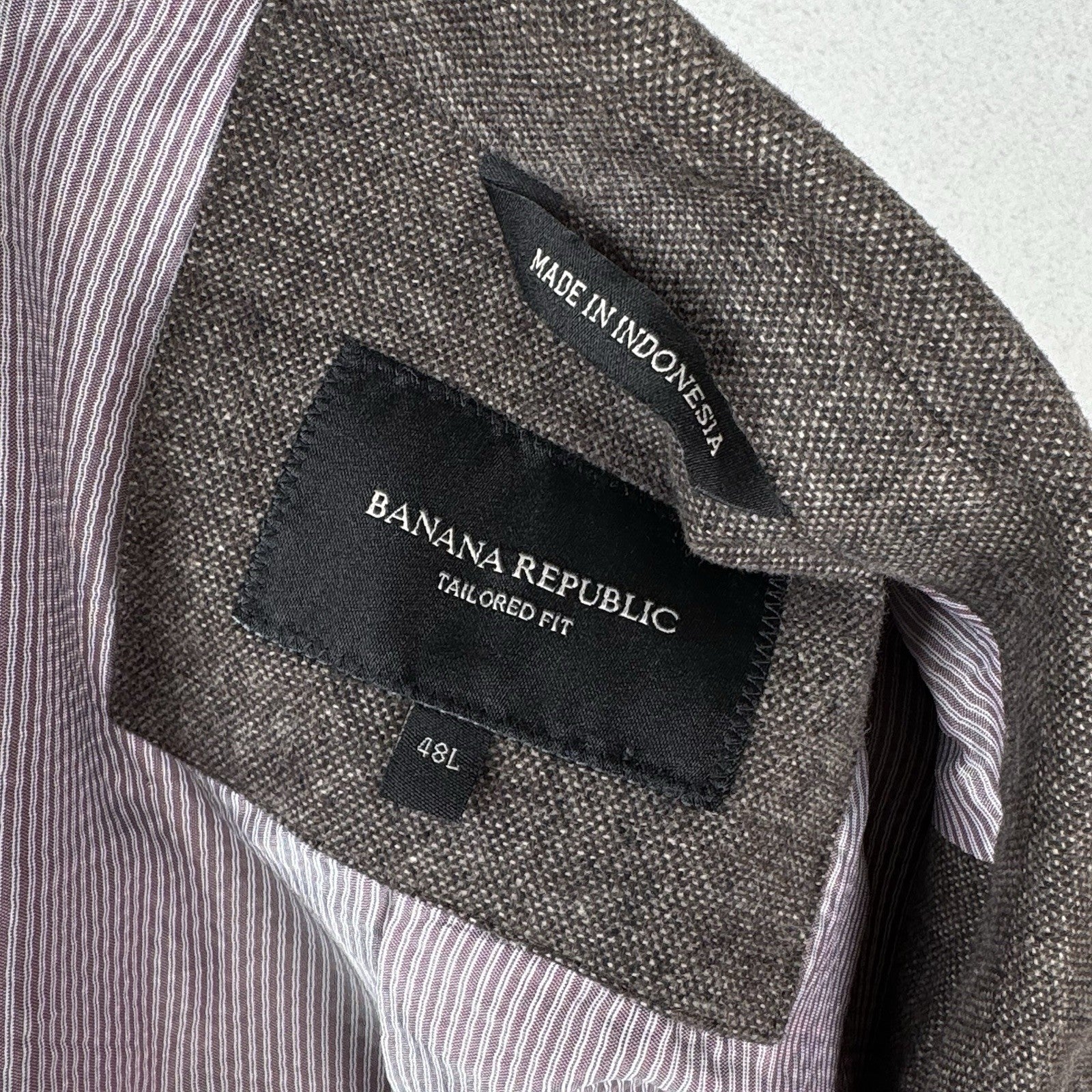 Banana Republic Mens Tailored Fit 48L Brown Textured Weave Italian Elbow Patches