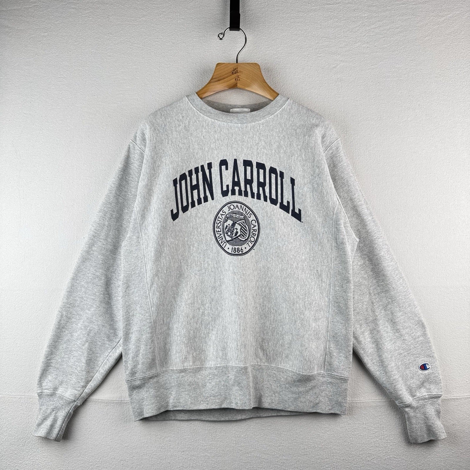John Carroll Champion Reverse Weave Crewneck Sweatshirt Men’s M Heather Gray