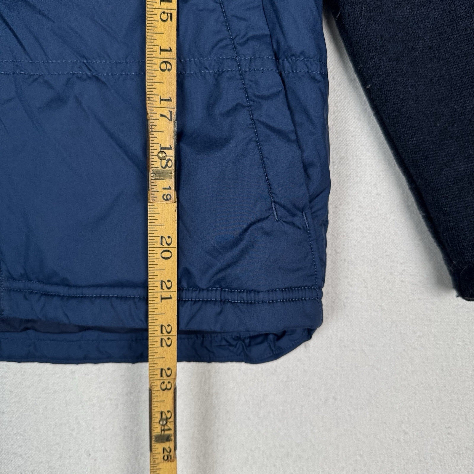 The North Face Gordon Lyons Navy Blue Varsity Winter Vest Boy’s M (10/12) *Read