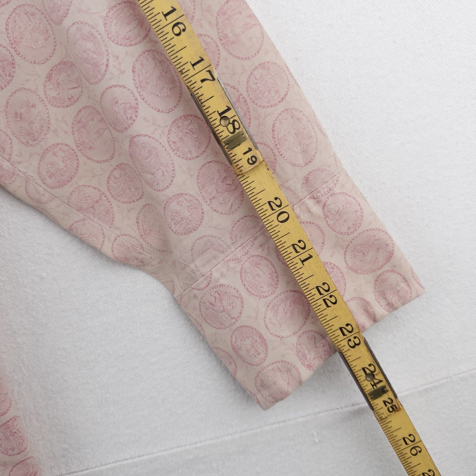 60s Vtg Van Heusen 417 Vanopress Shirt Mens M 15.5 Pink Antique Coin Pattern AOP