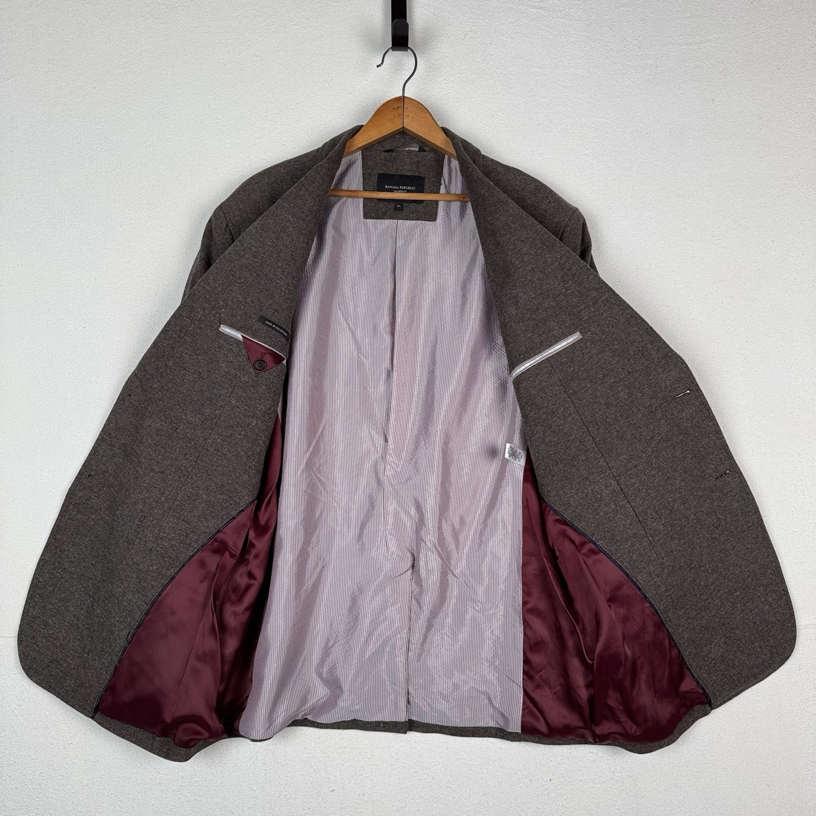 Banana Republic Mens Tailored Fit 48L Brown Textured Weave Italian Elbow Patches