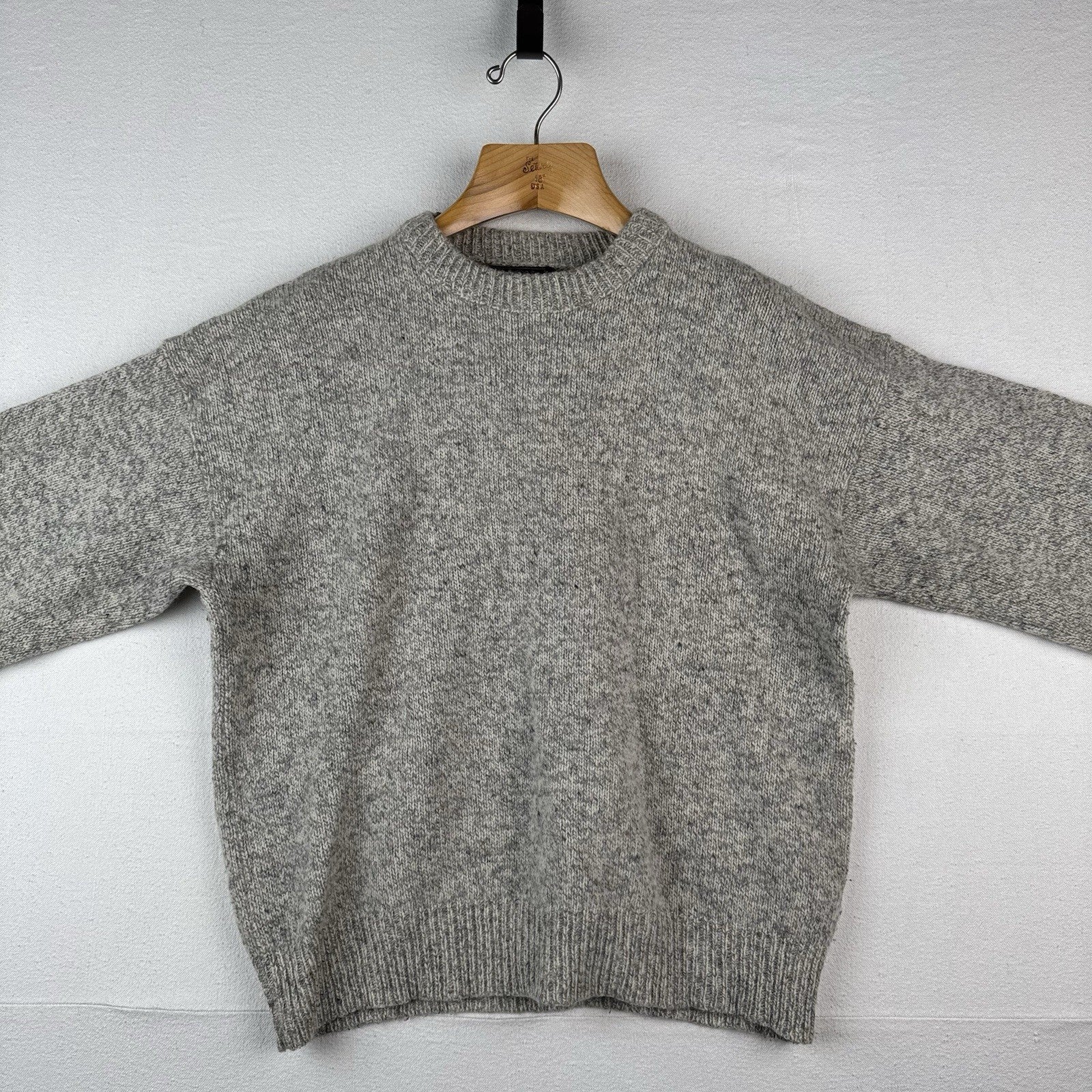 90’s Vintage Eddie Bauer 100% Wool Men's XL Crewneck Sweater Beige/Gray