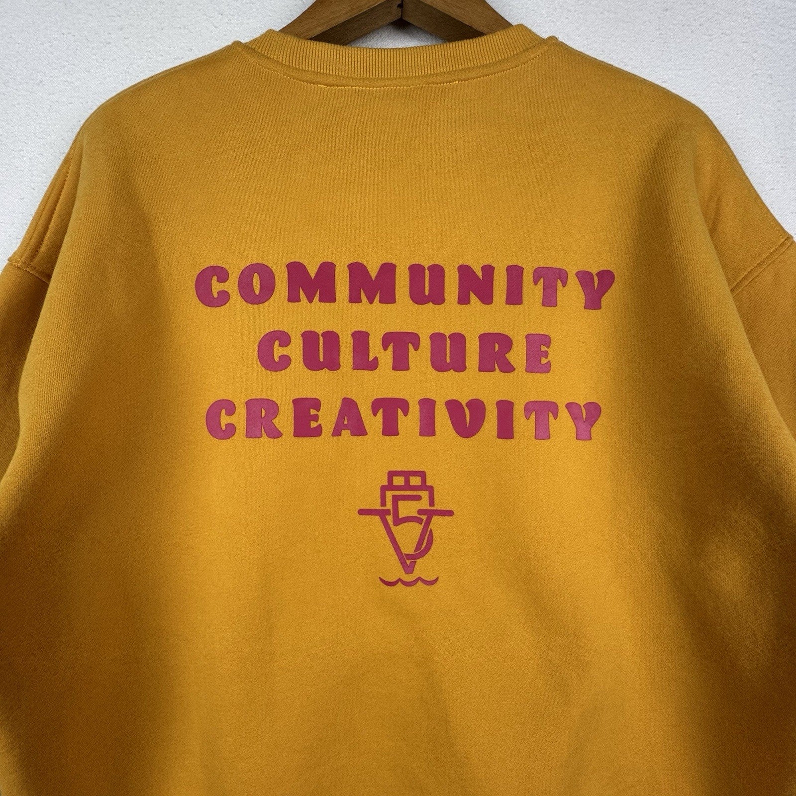 VietFive Coffee Crewneck Sweatshirt Mens Medium Yellow Cozy Soft Kangaroo Pocket