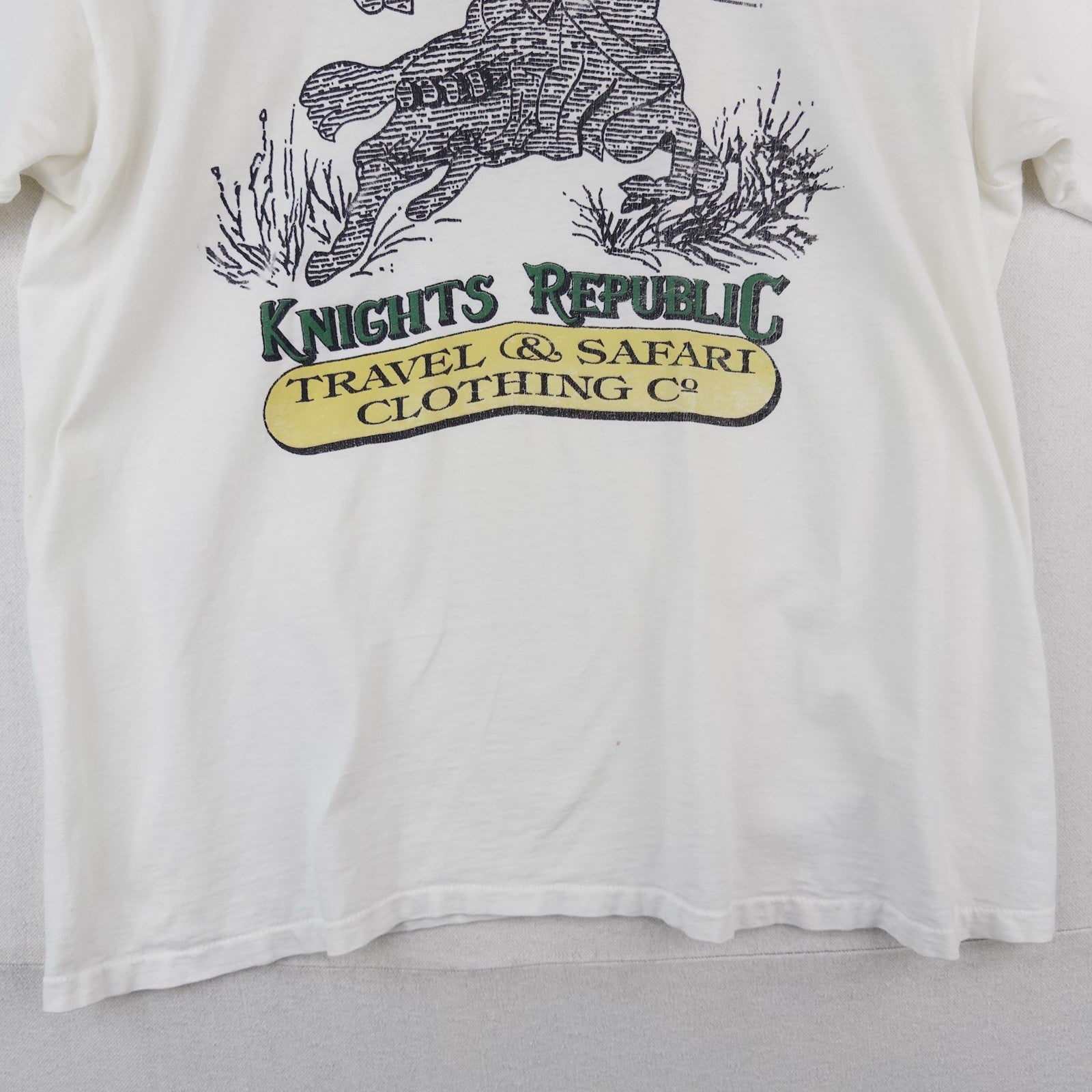 80’s Vtg Knights (Banana) Republic Parody Graphic T-Shirt XL Single Stitch USA