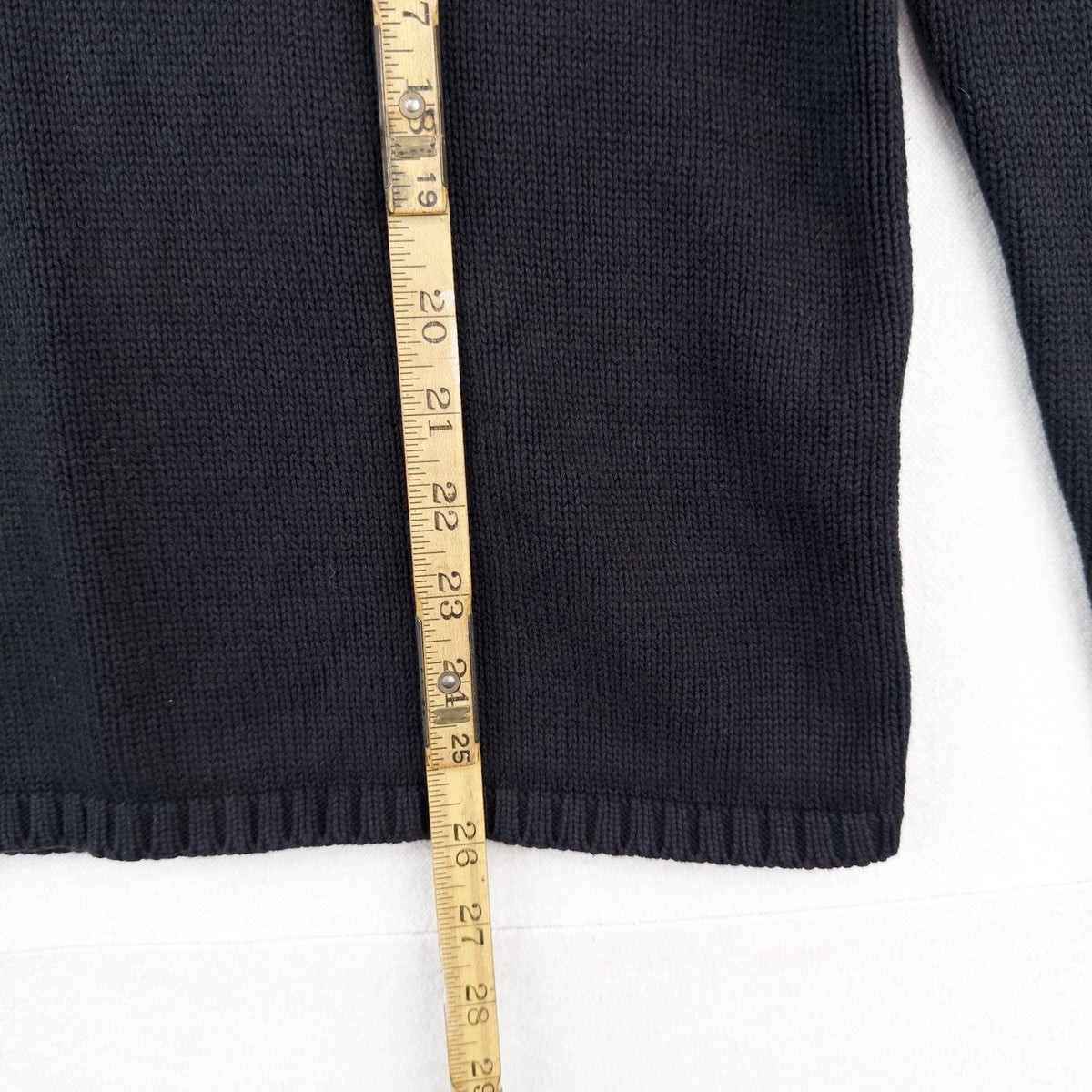90’s Vtg Tommy Hilfiger Kint Sweater Men’s S Embroidered Crest Turtle Neck Black