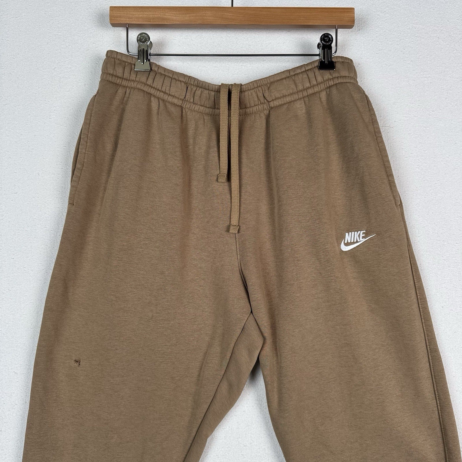 Nike Sportswear Club Fleece Jogger Pants Tan Men’s Size Large Read*