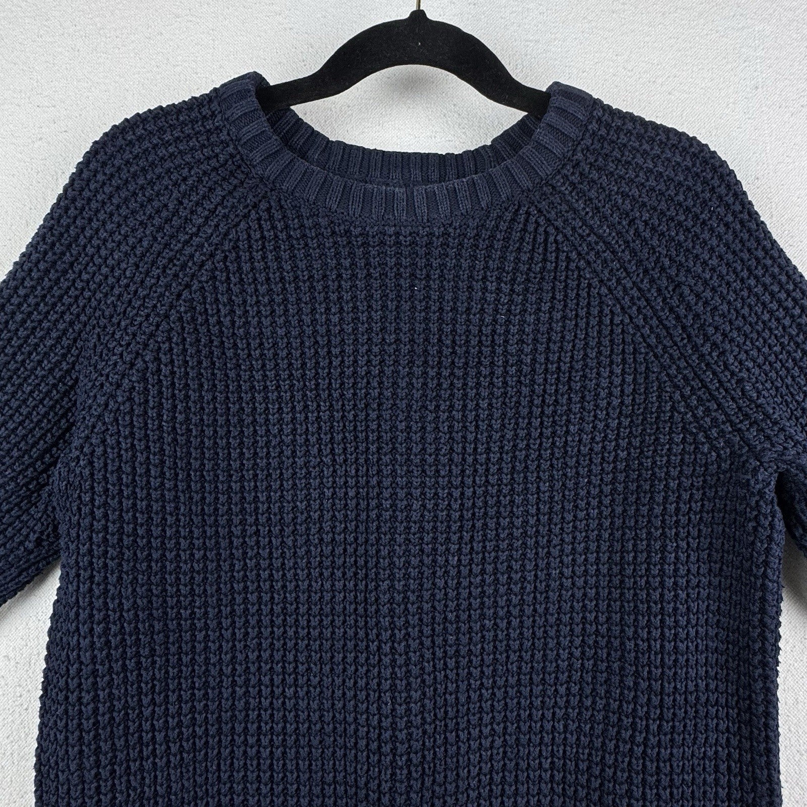 Old Navy Boys Cozy Waffle-Textured Crew-Neck Knit Sweater Youth Medium (8)