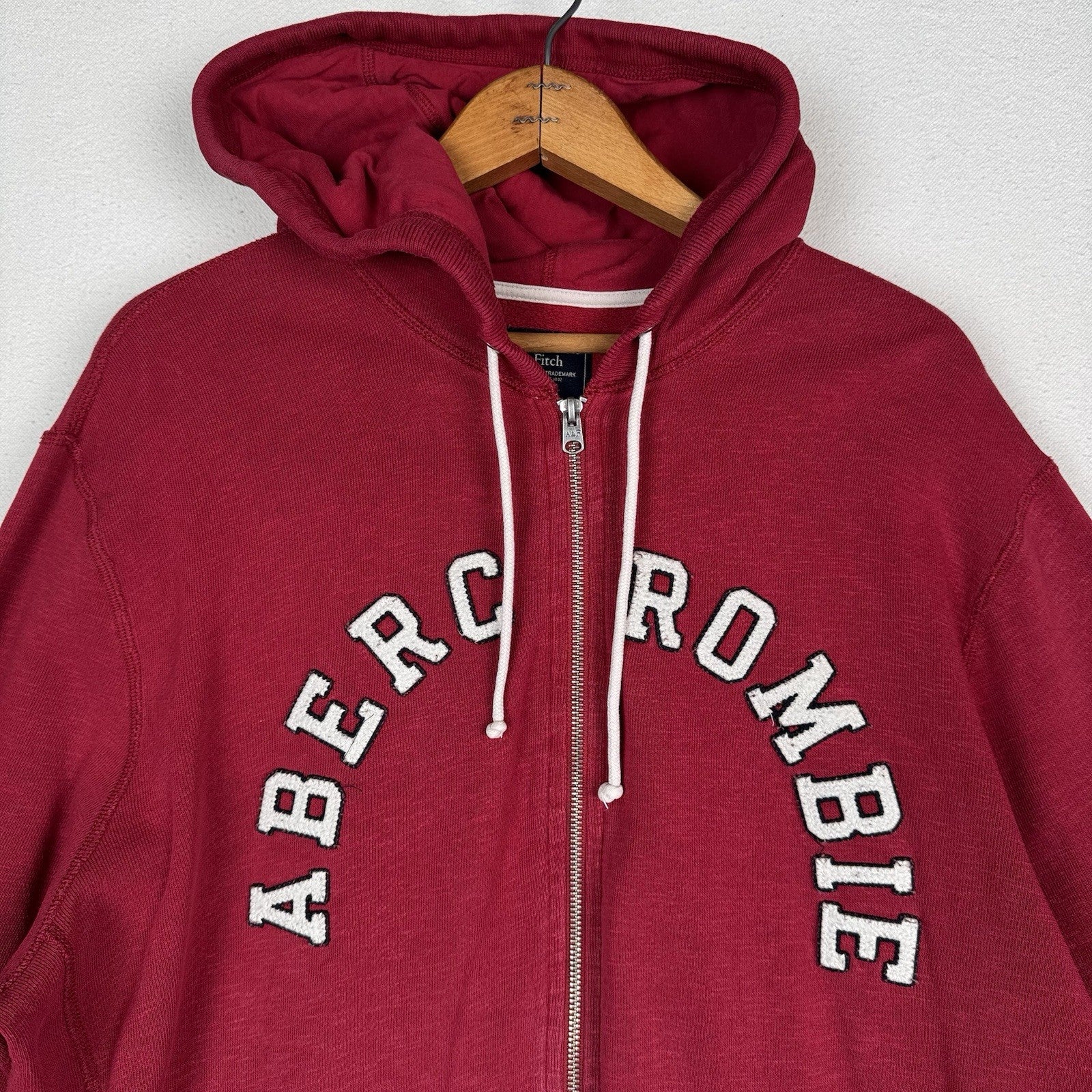 Abercrombie & Fitch A&F Spellout Hoodie Men’s XL Red Jacket Full Zip *Read