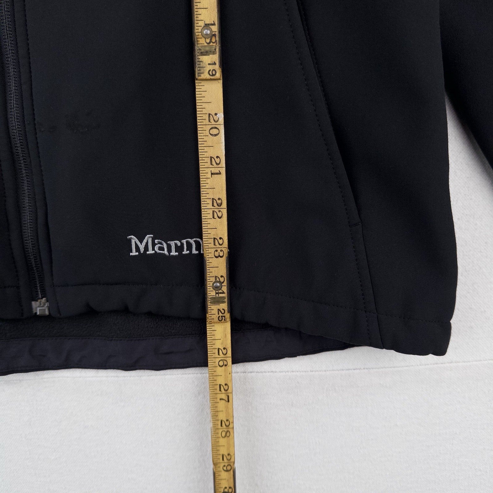 Marmot Softshell Water Resistant Black Ski Jacket Women’s Large