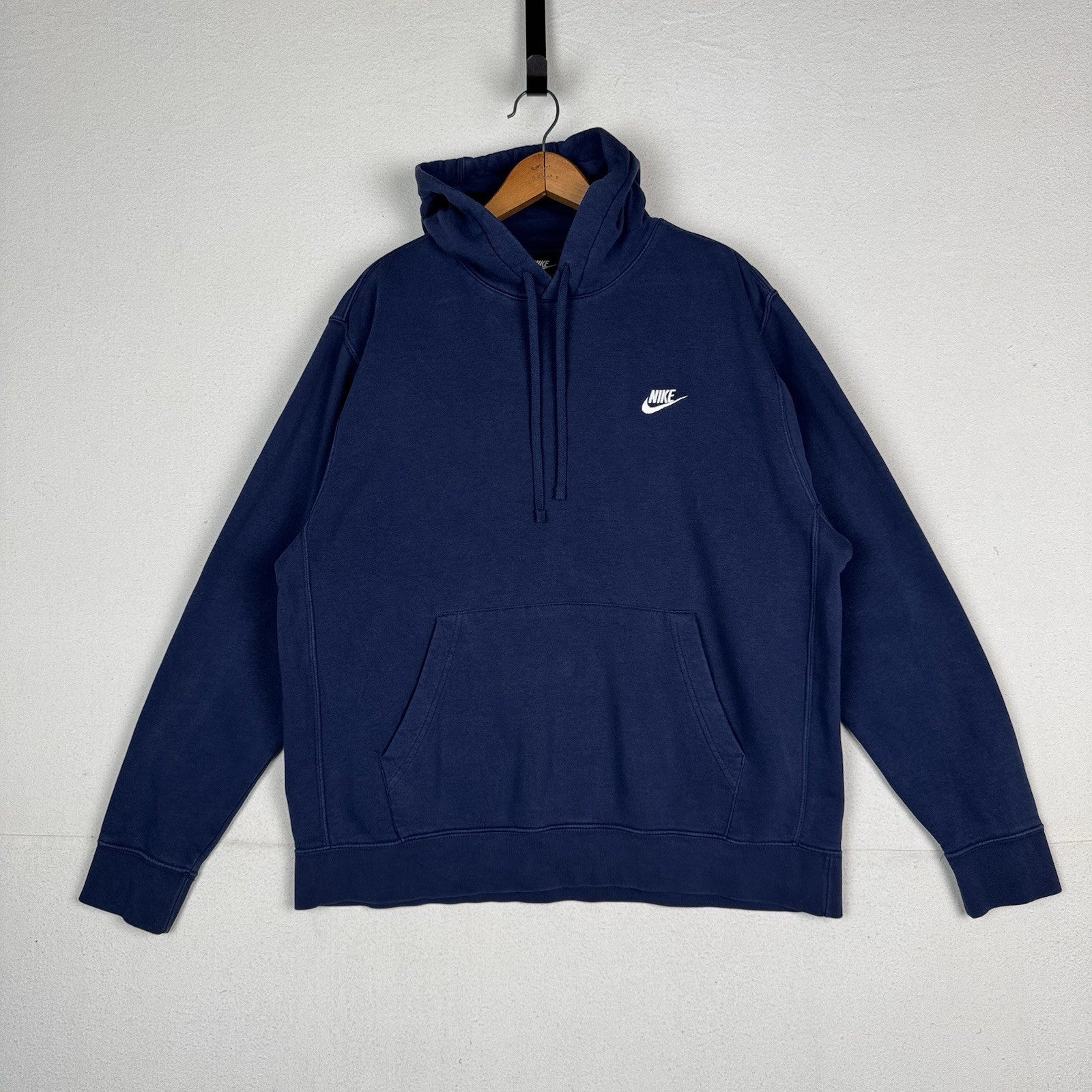 Nike Sportswear Club Fleece Hoodie Mens XL Navy Blue Pullover Swoosh Sweatshirt