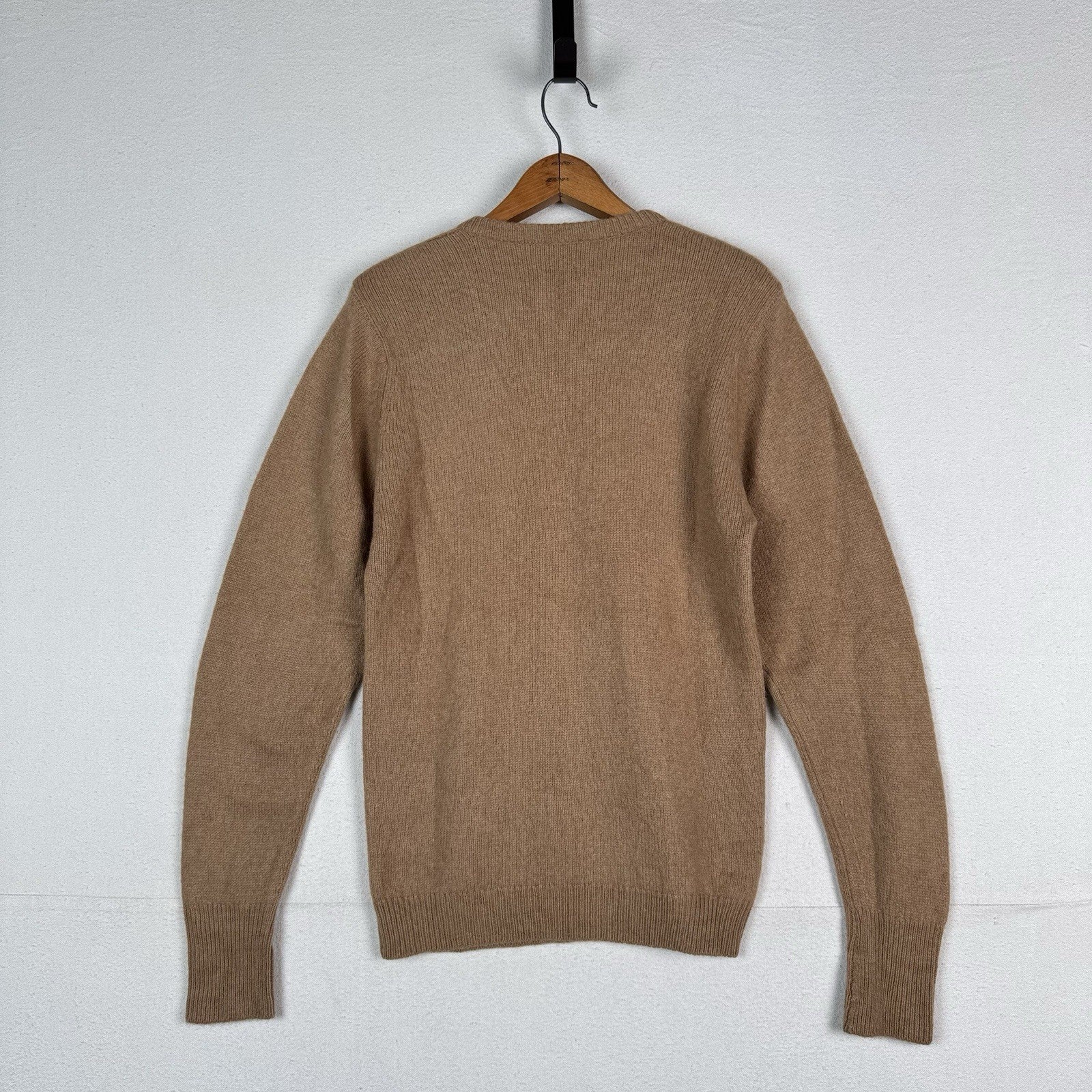 Vtg Hardy Amies For Byford England 100% Camel Hair V-neck Sweater Mens 40 Medium