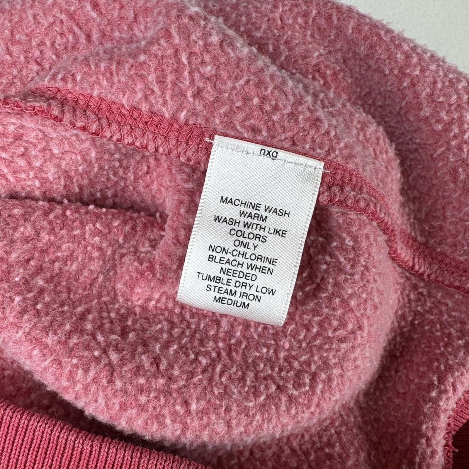 Roundtree & Yorke Men’s Long Sleeve Henley 1/4 Button Red Pink Salmon Medium M