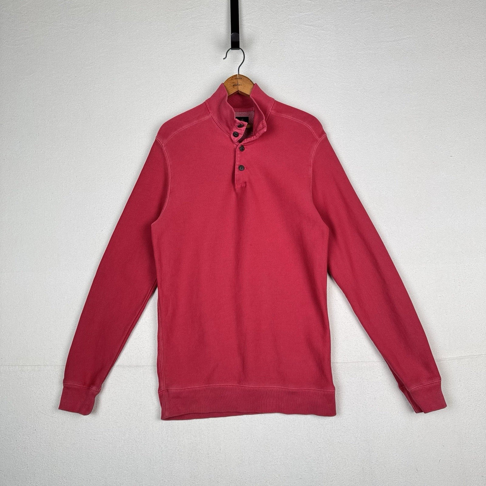Roundtree & Yorke Men’s Long Sleeve Henley 1/4 Button Red Pink Salmon Medium M