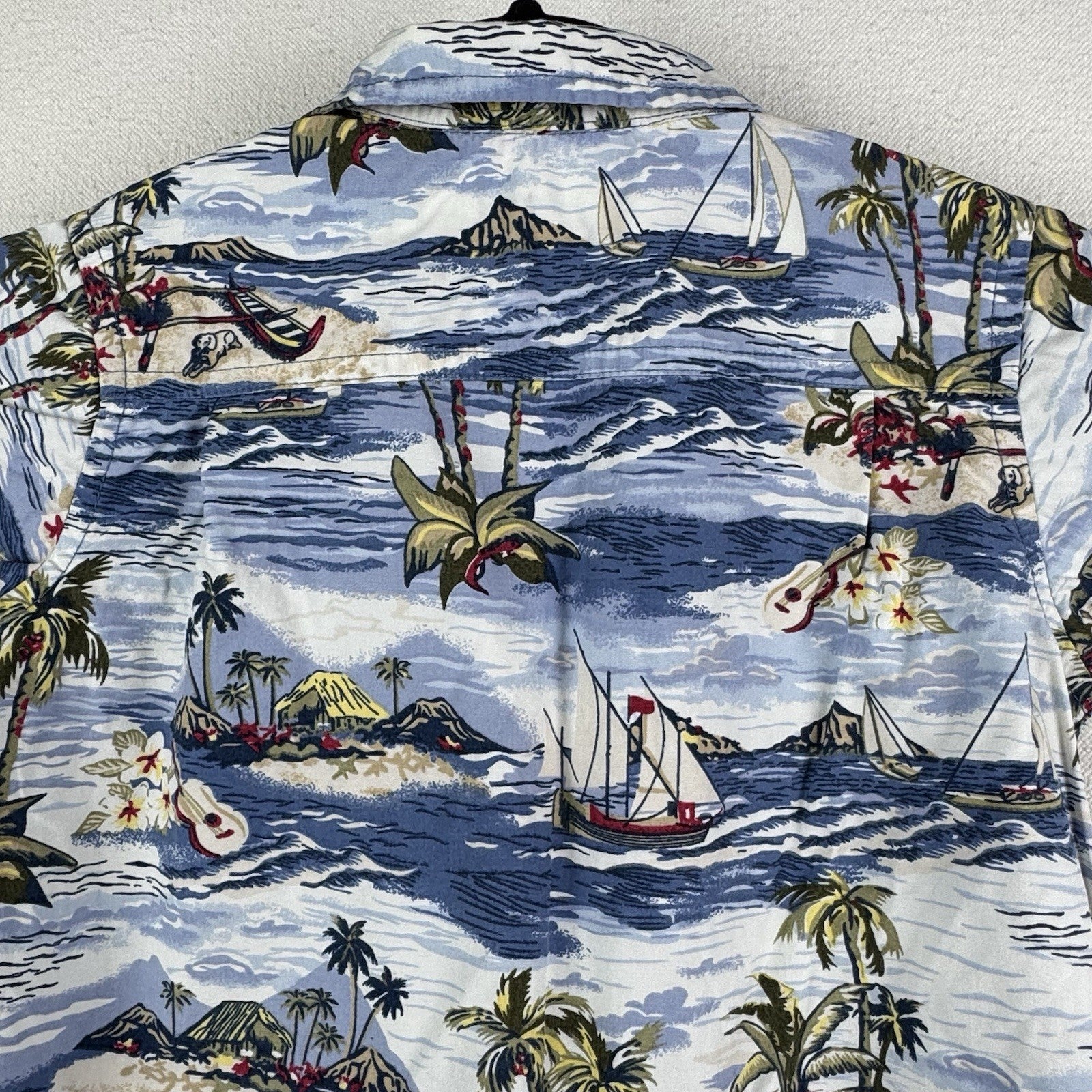 Childrens Place Boys Short Sleeve Collared Hawaiian Shirt Size 24mos