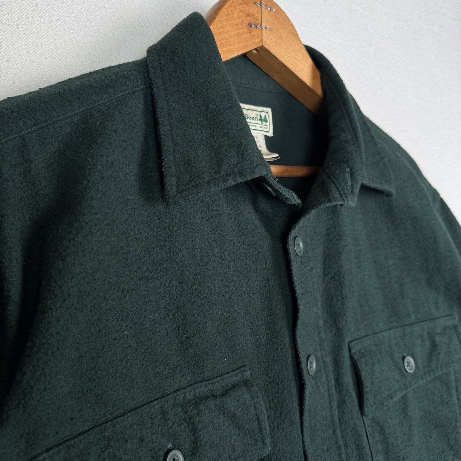 LL Bean Flannel Shirt Mens Green Medium Chamois Button Up Outdoor Heavyweight