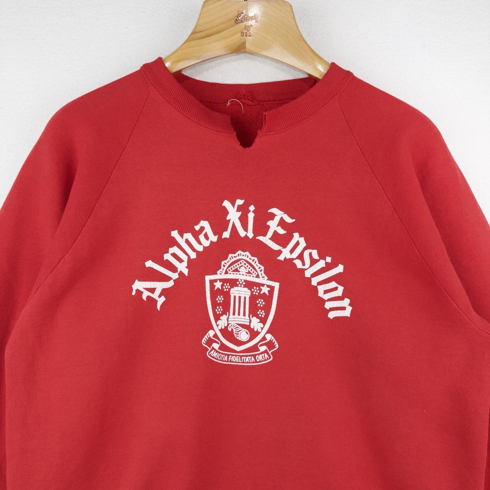 90’s Vtg Alpha Xi Epsilon Sweatshirt Red Crewneck Men’s M *Cut Collar/Side Hems