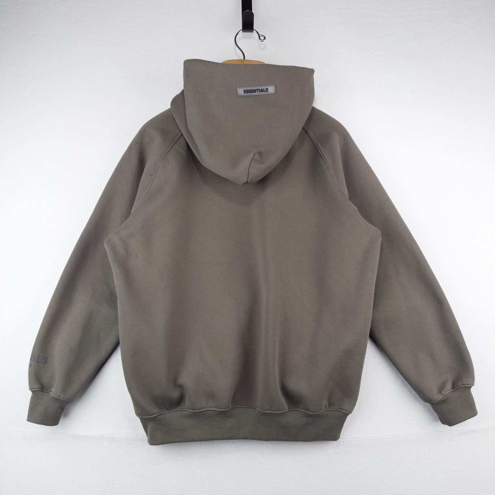 2020 Fear of God ESSENTIALS Hoodie Taupe Cement M 100% Cotton Sweatshirt FOG