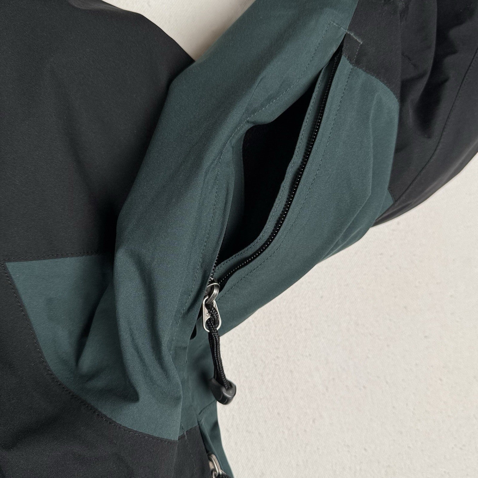EMS Eastern Mountain Sports 3-in-1 Wet Weather Ski Jacket Fleece Base Men’s XL