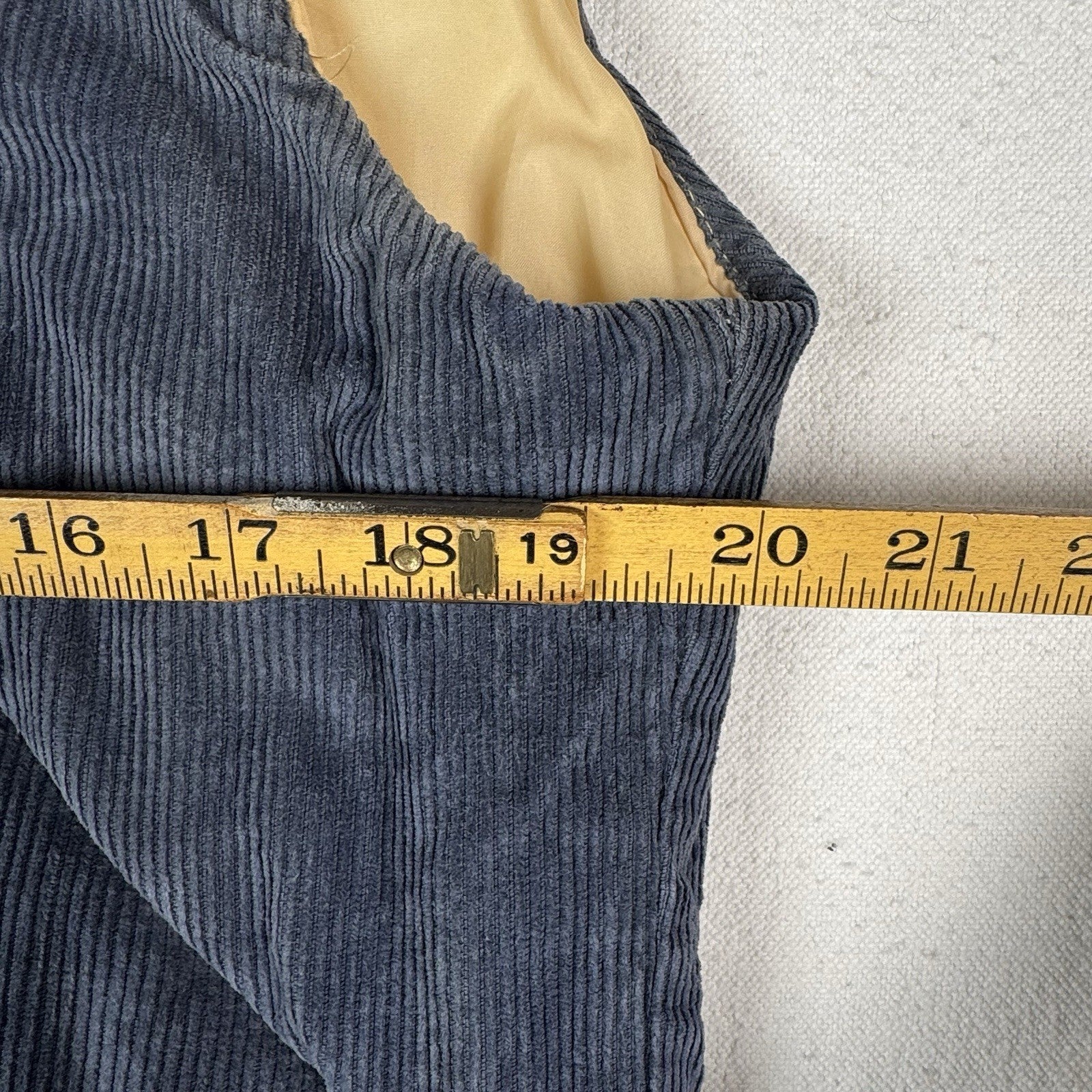 70s Vintage OP Ocean Pacific Size M Reversible Puffer Vest Tan Blue Surf Western