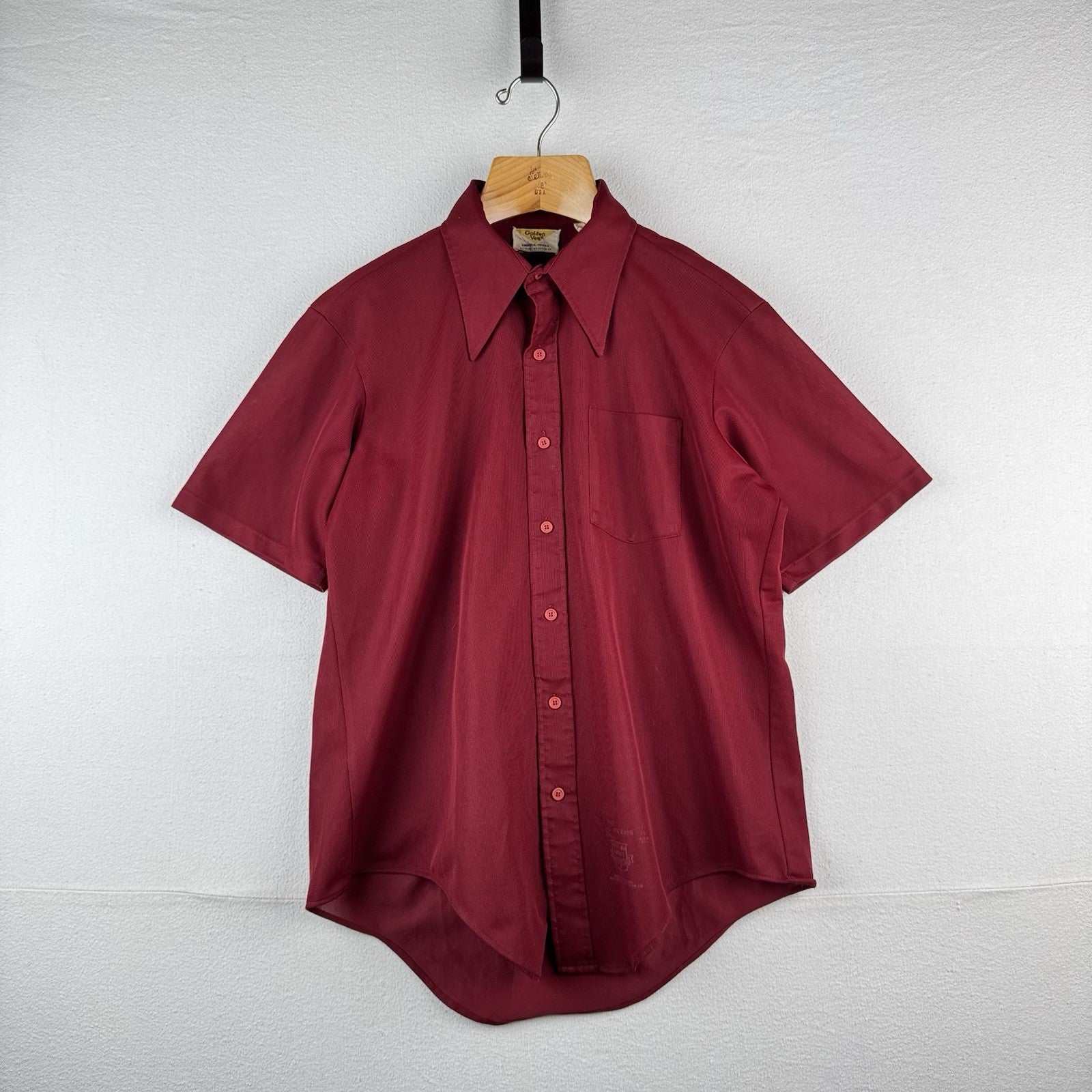 60’s Vtg Golden Vee Men’s Large Polyester Short Sleeve Maroon Red Button Up USA