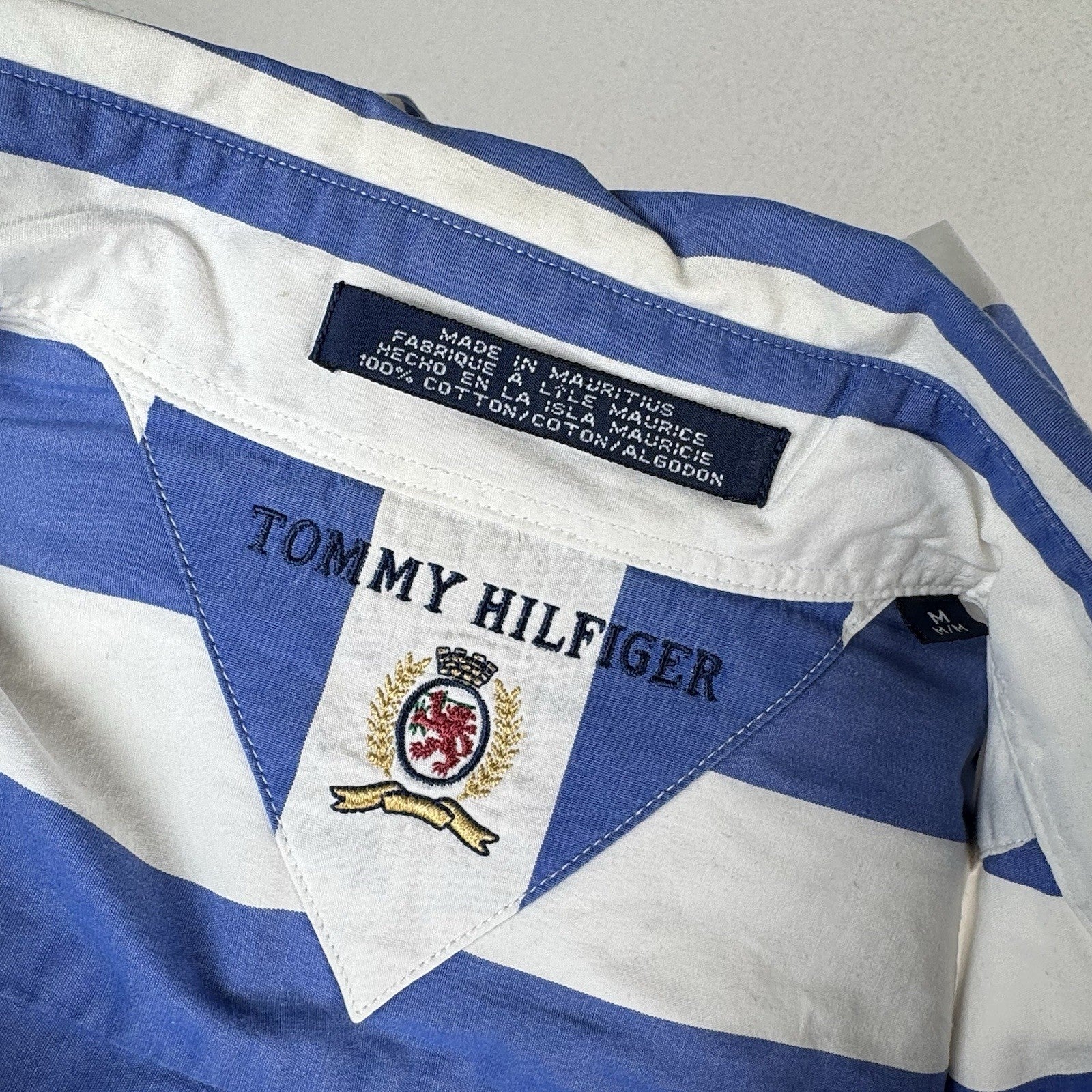 Vintage Tommy Hilfiger Mens M Button Down Shirt Blue White Striped Crest Logo