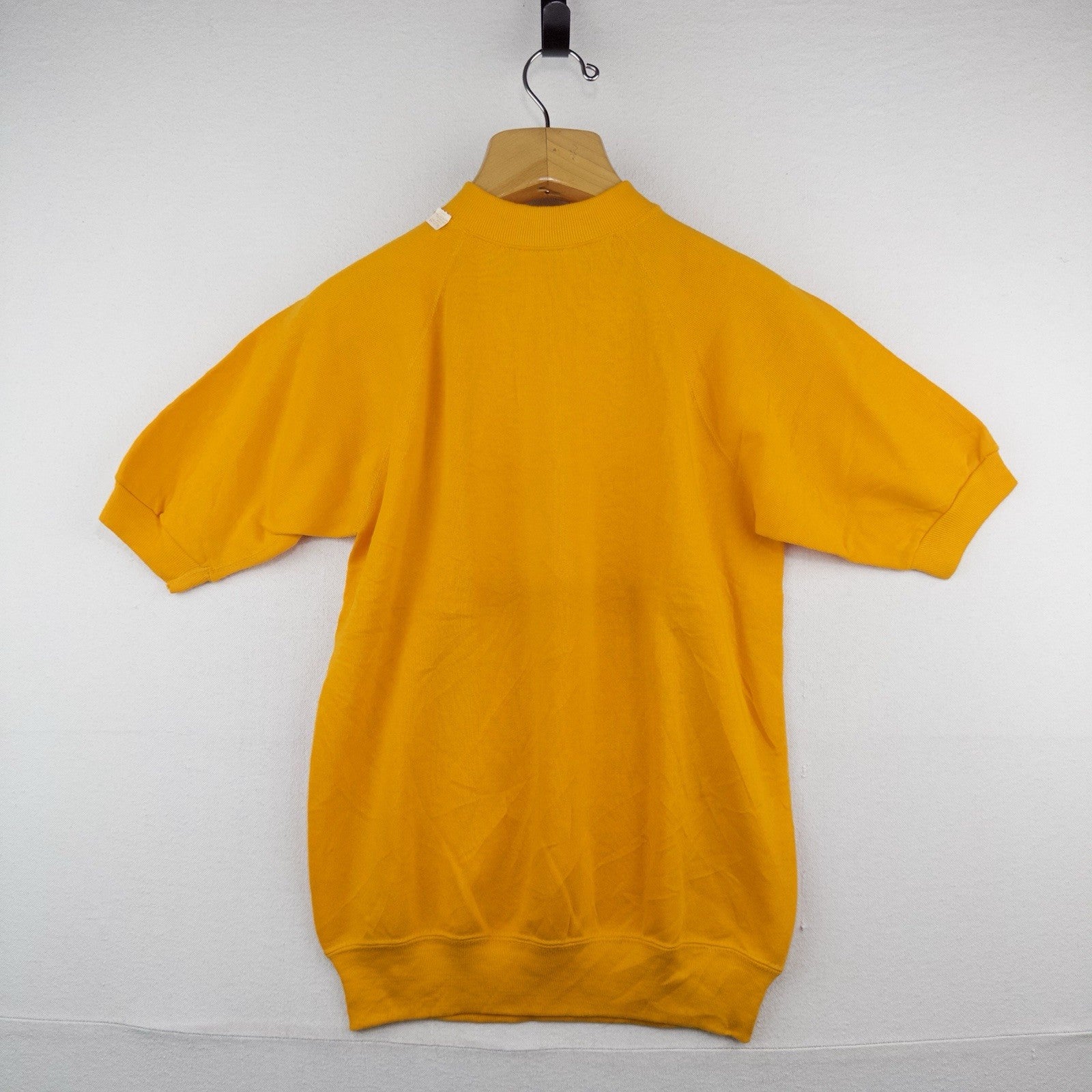 60’s Vtg Short Sleeve Yellow Raglan Mens S Sweatshirt RN14179 Creslan/Cotton USA