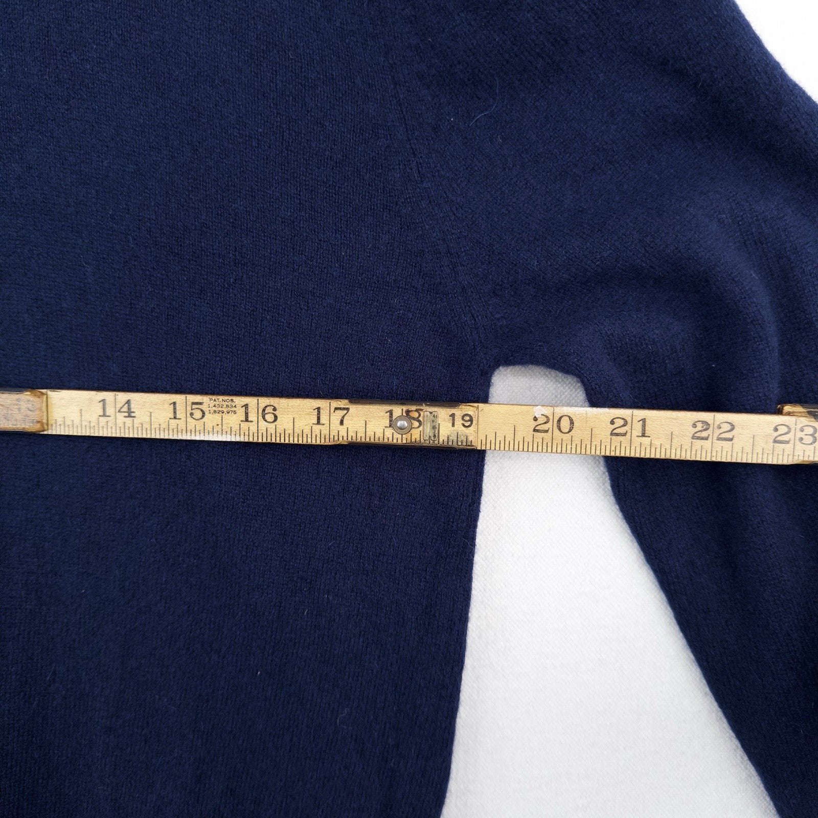 United Colors of Benetton Men’s M Blue Cashmere Turtleneck Sweater