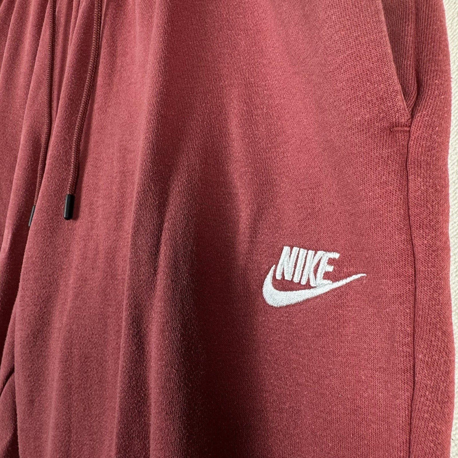 Nike Women’s Large Sportswear Essential Mid-Rise Fleece Sweats Watermelon Pink