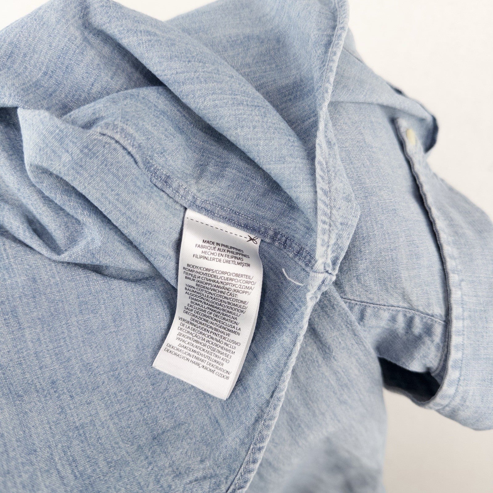 Ralph Lauren Men’s M Blue Chambray Long Sleeve Button Up Shirt Classic Fit