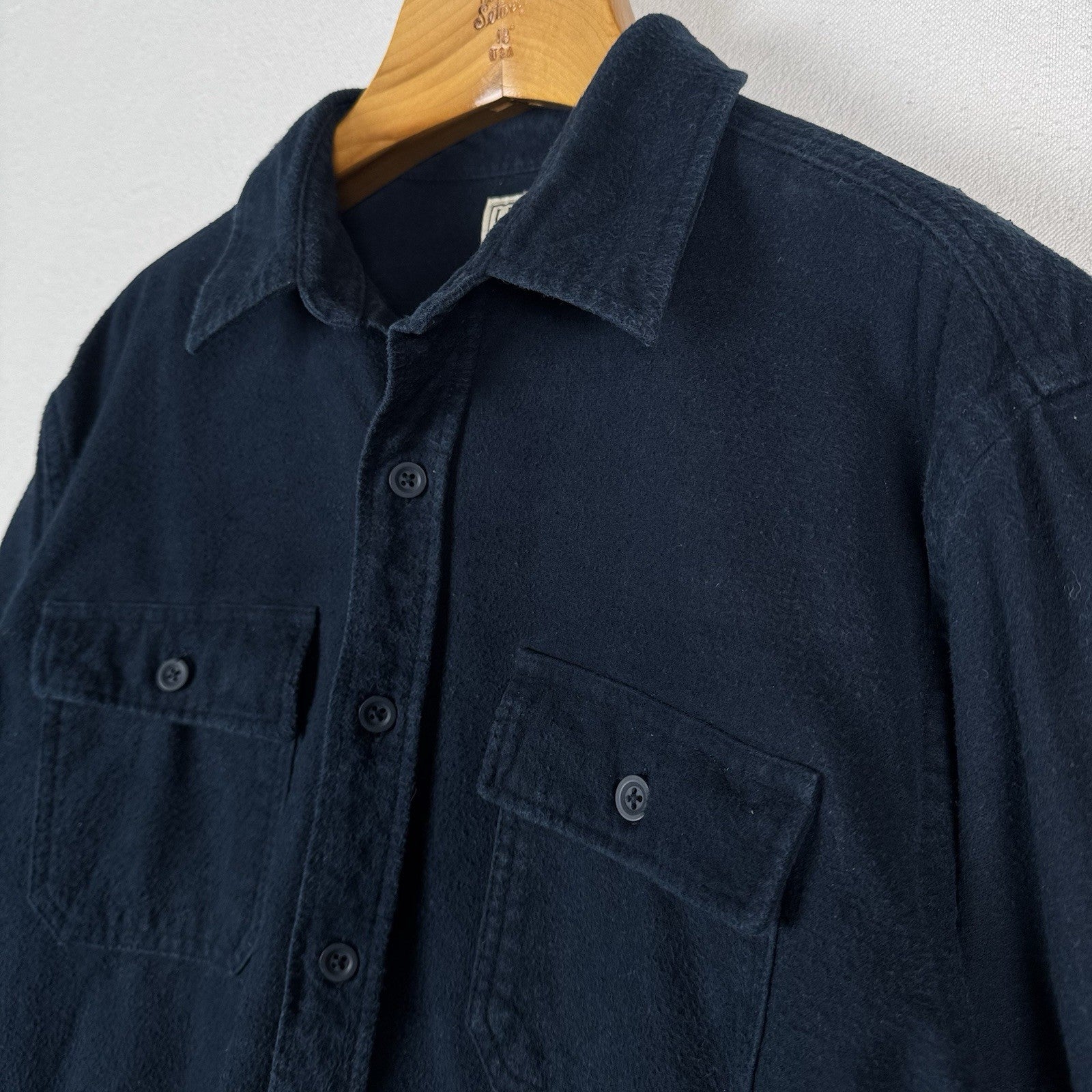 L.L. Bean Traditional Fit Men’s XL Tall Chamois Flannel Shirt Navy Blue