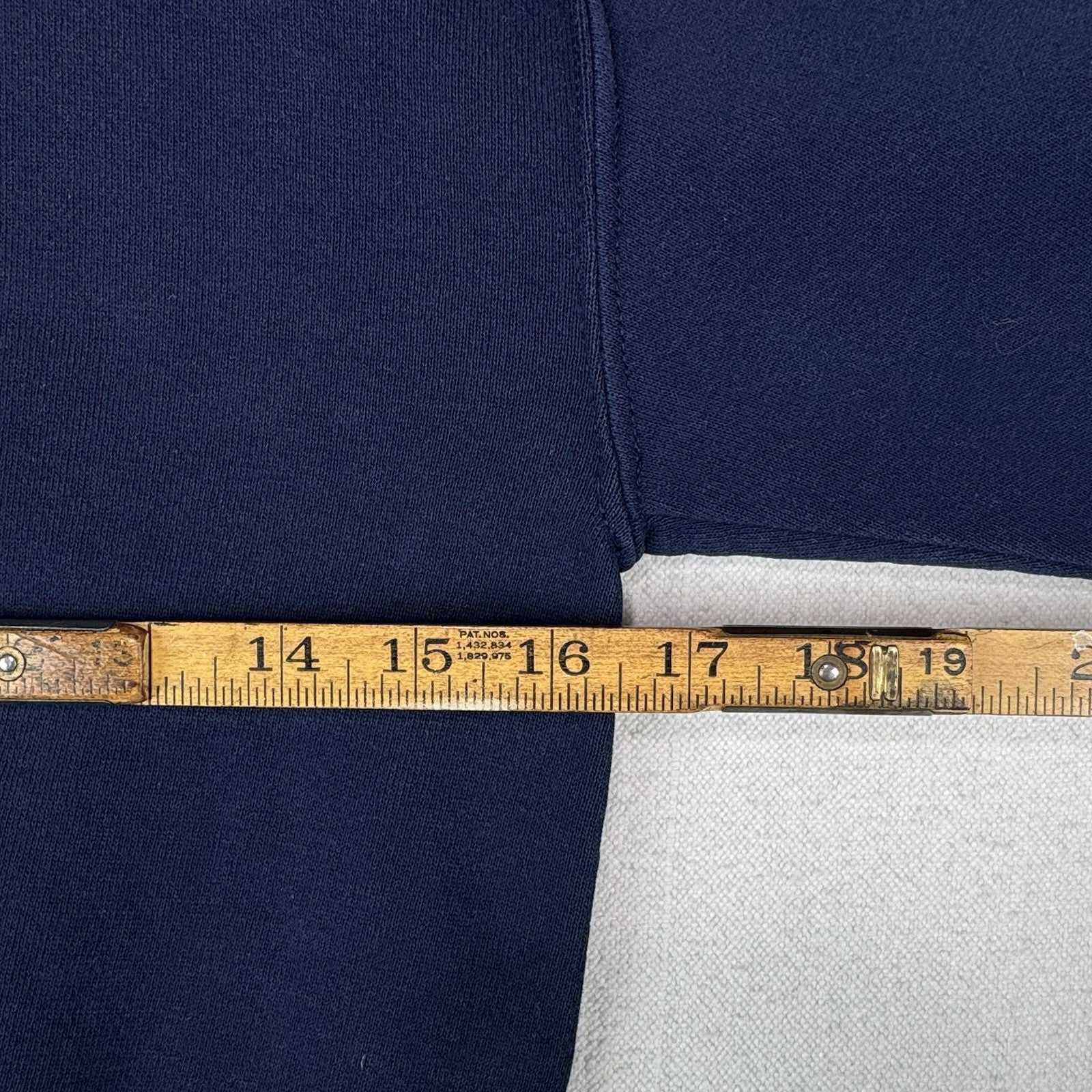 90’s Vtg Russell Youth Small (16x21) Crewneck Sweatshirt Blue Blank