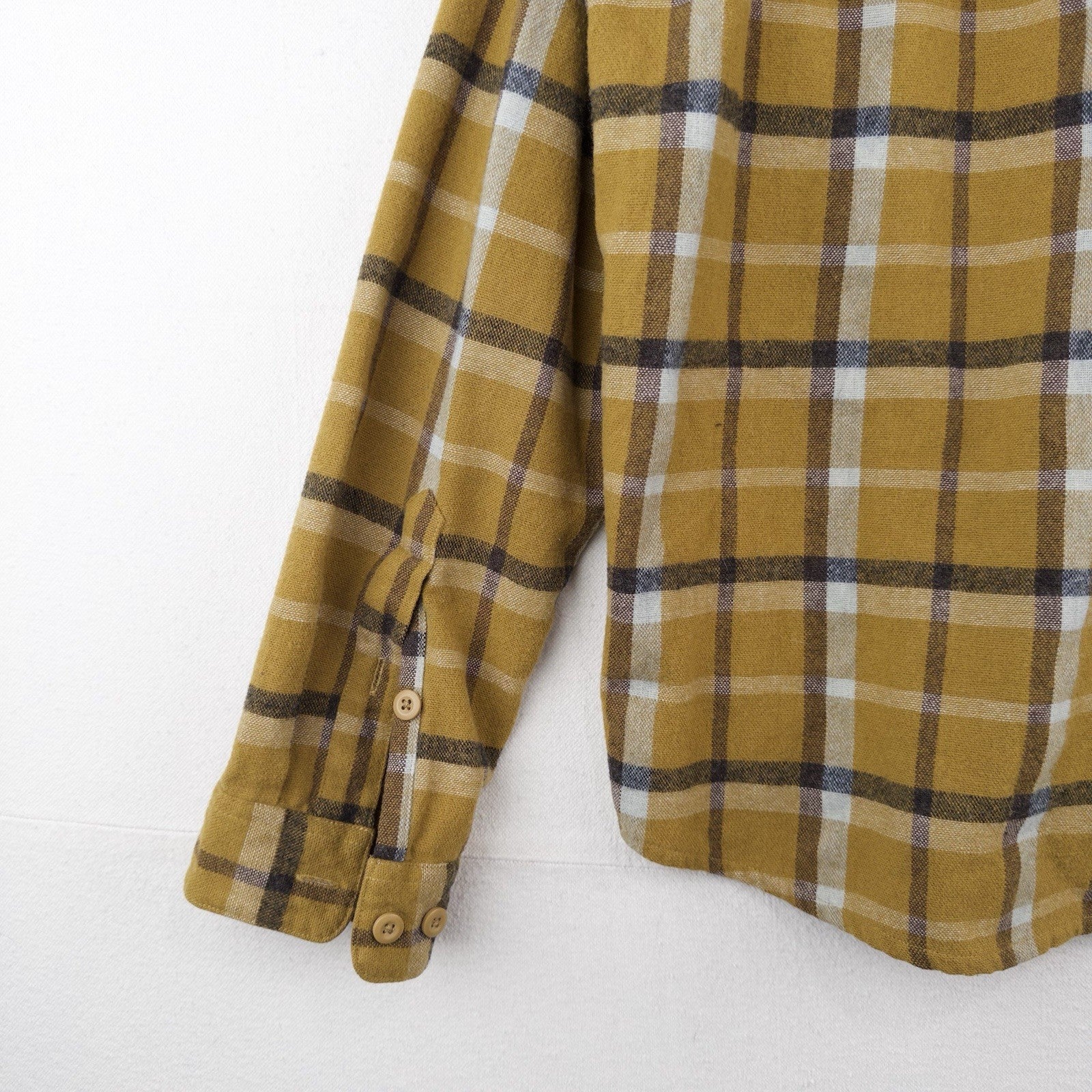 Patagonia Fjord Flannel Shirt Men's Medium Organic Cotton Yellow Plaid Button Up