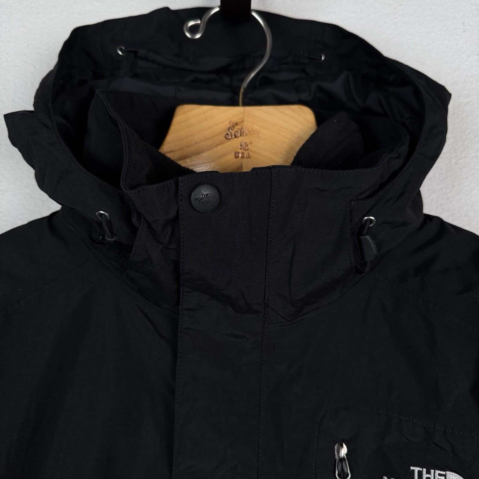 The North Face HyVent Men’s Large 3-1 Windbreaker Jacket Removable Fleece