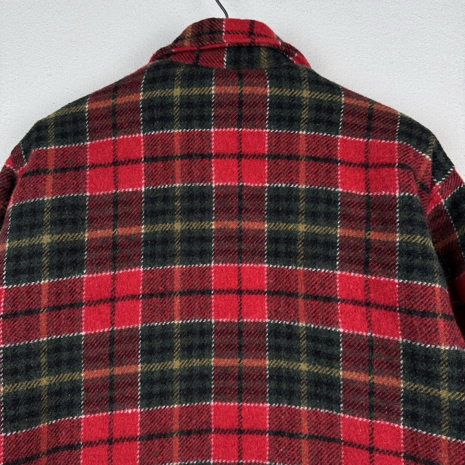 Vintage Wool Buffalo Plaid Chore Jacket Hunting Coat Men’s Medium Red Canada