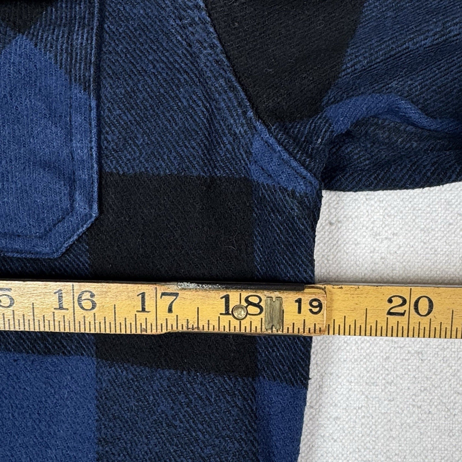 Jachs Men’s Small S Blue Black Heritage Thick Material Flannel Button Up