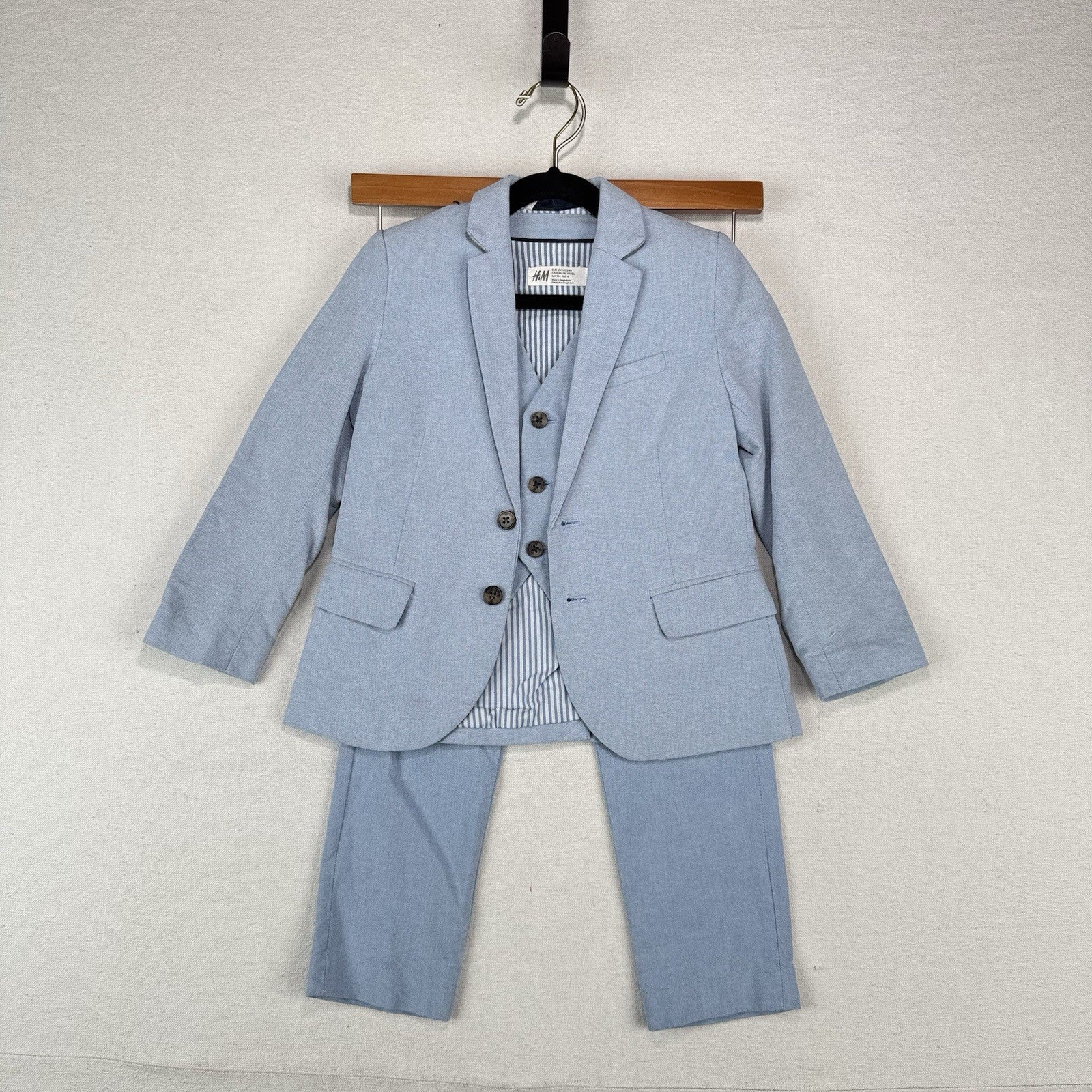 H&M Boys 3-piece Blue Suit Pants 5-6Y, Vest 3-4Y, Blazer 5-6Y *Read