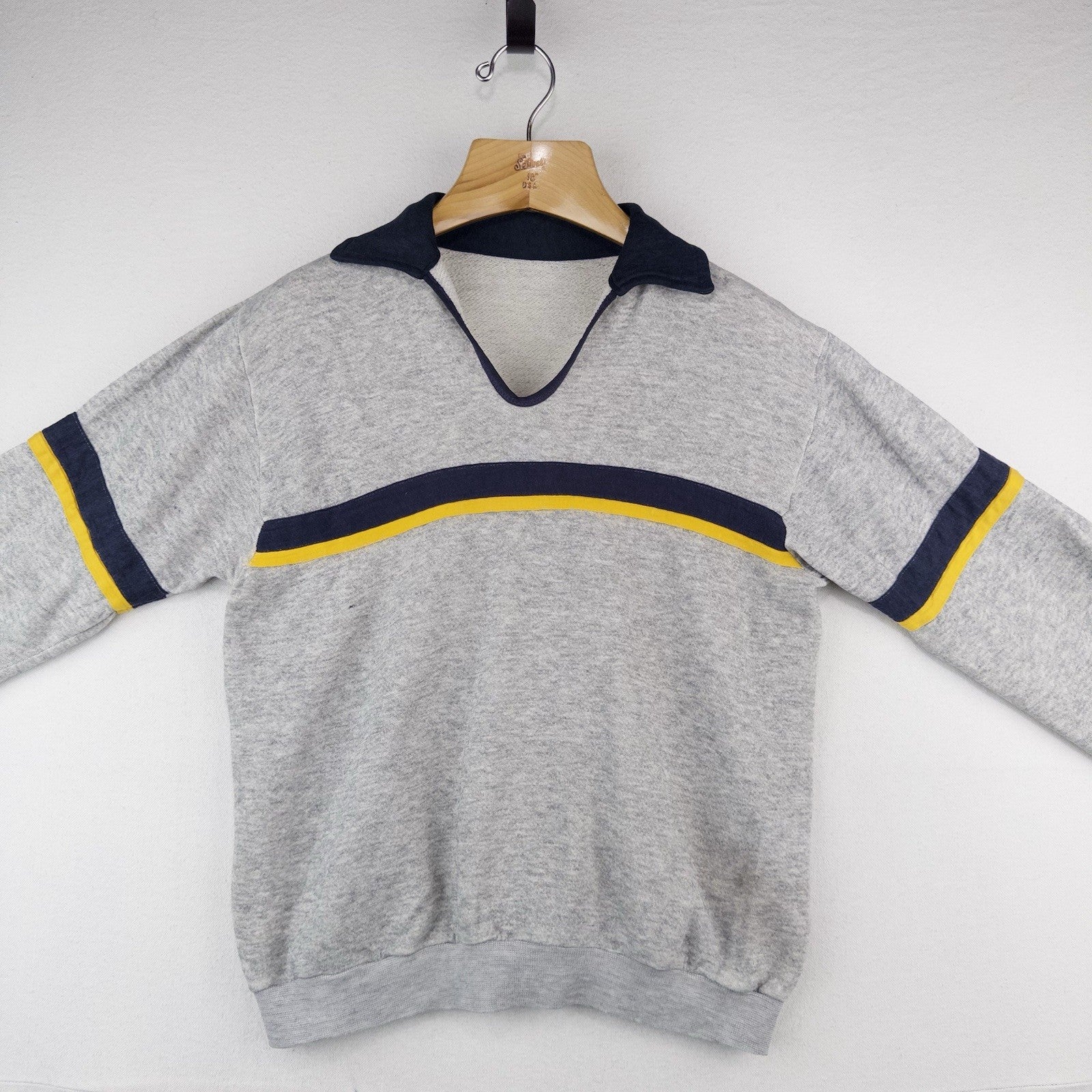 70’s Vtg Champion Skipper Collar Pullover Thin Sweatshirt M (42) Gray *No Tag