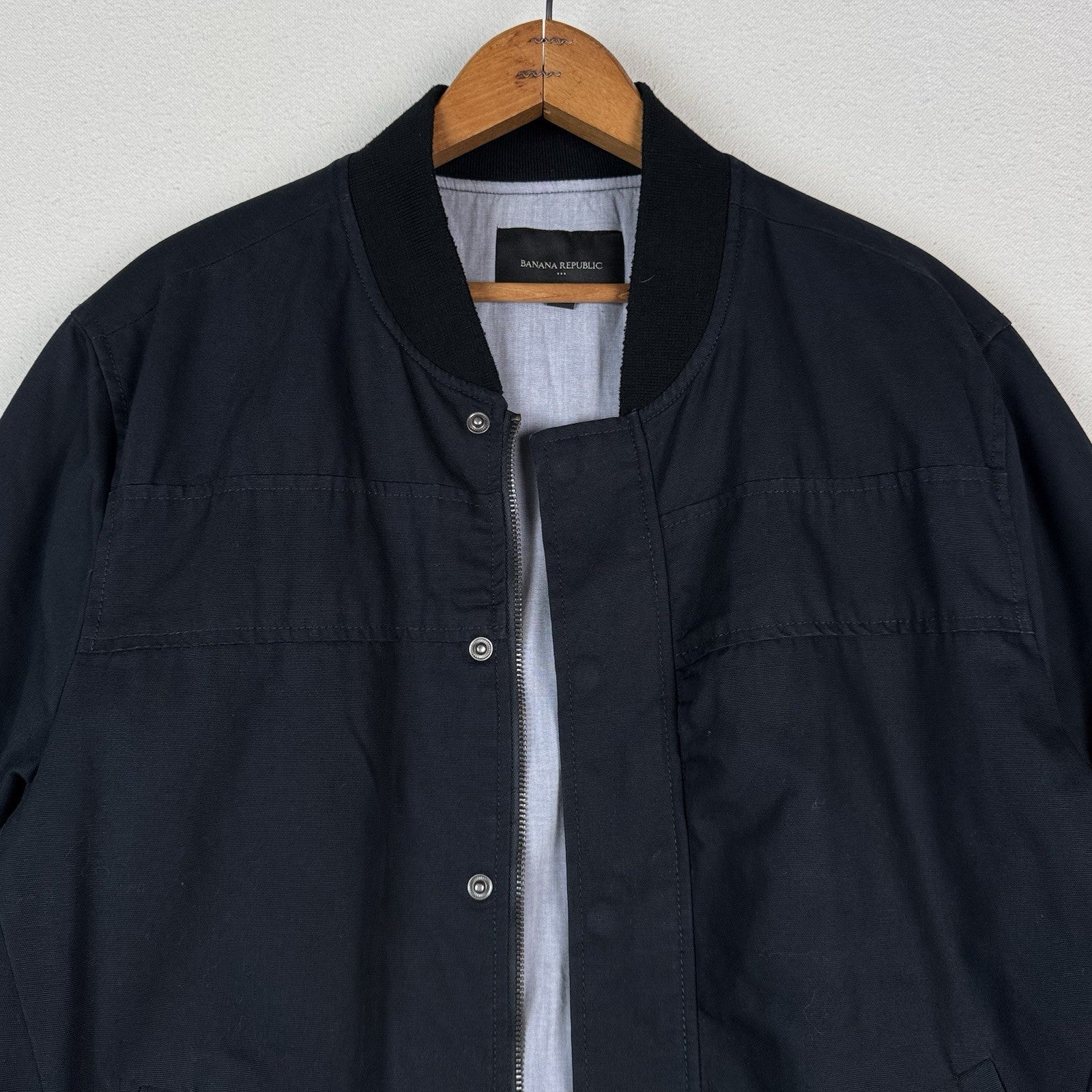 Banana Republic Men's Large Batted Navy Heavyweight Zip Up Bomber Jacket