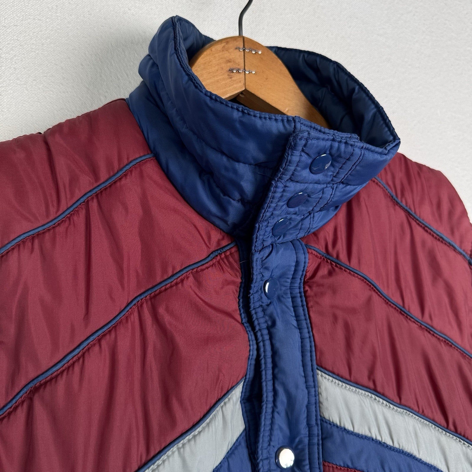 Vtg 70-80s Alpine Ski Puffer Vest Mens M Gray Blue Red Color Block Snap Front
