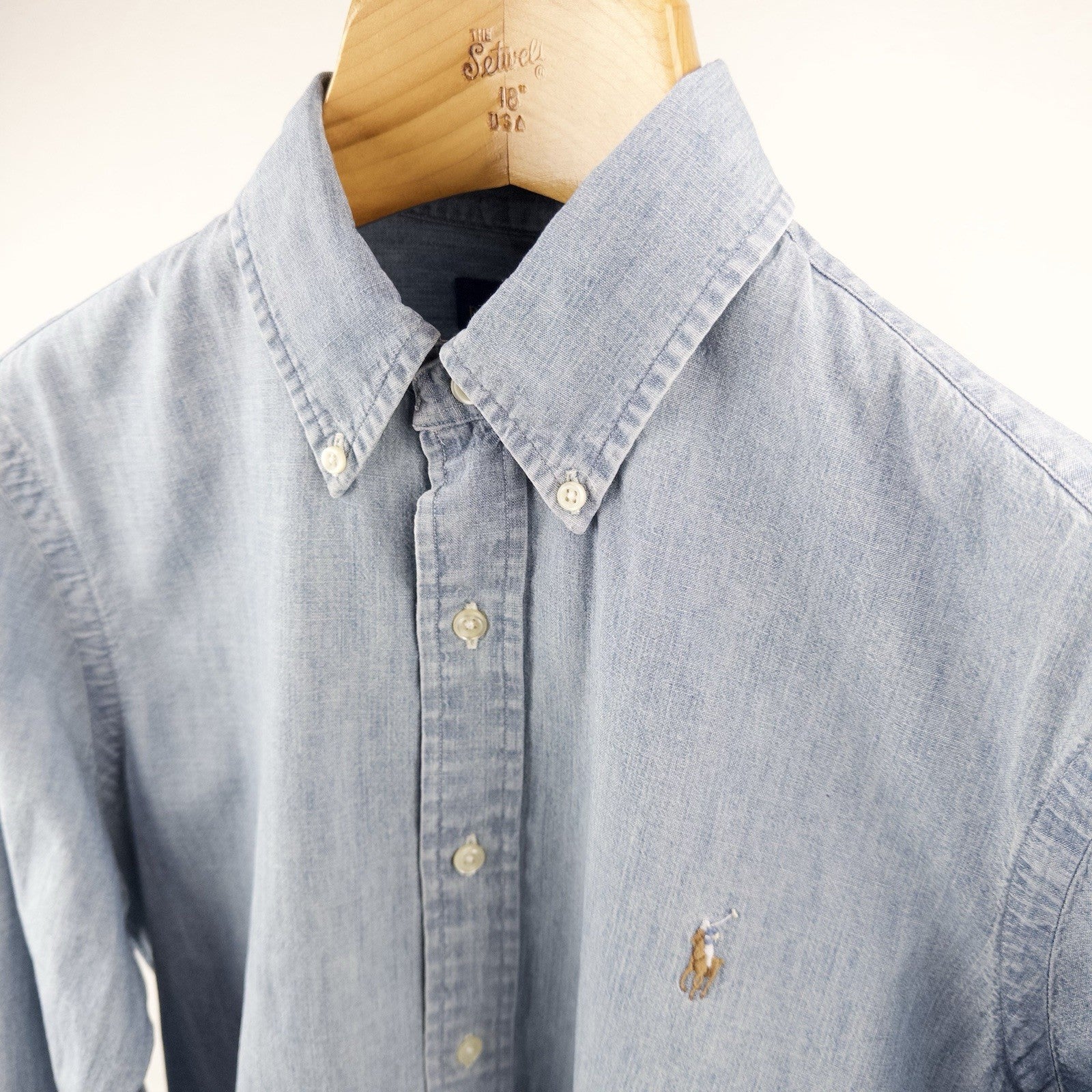 Ralph Lauren Men’s M Blue Chambray Long Sleeve Button Up Shirt Classic Fit
