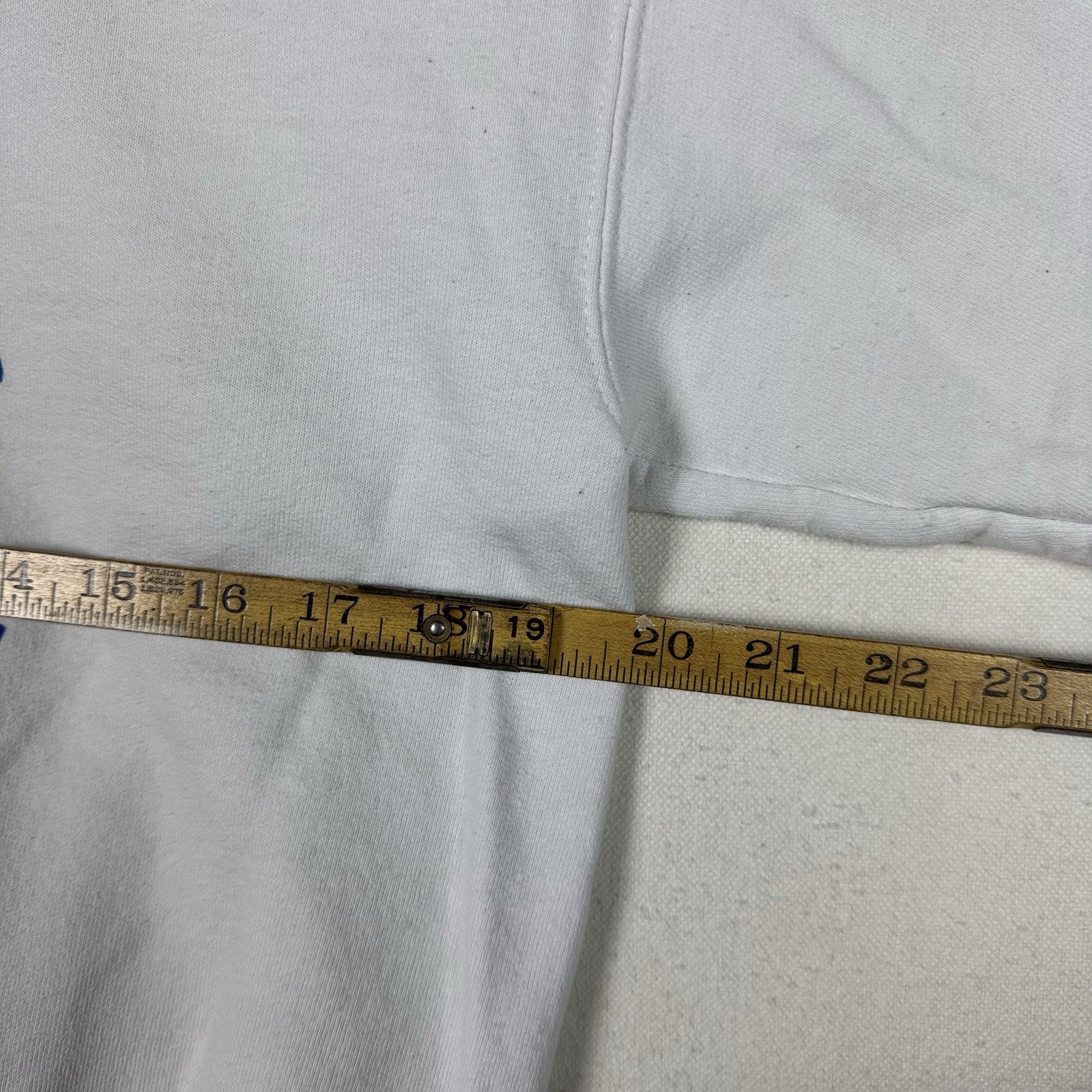 Hanes Salty Dog Cafe Men's S Gray Cotton Pullover Sweatshirt Distressed