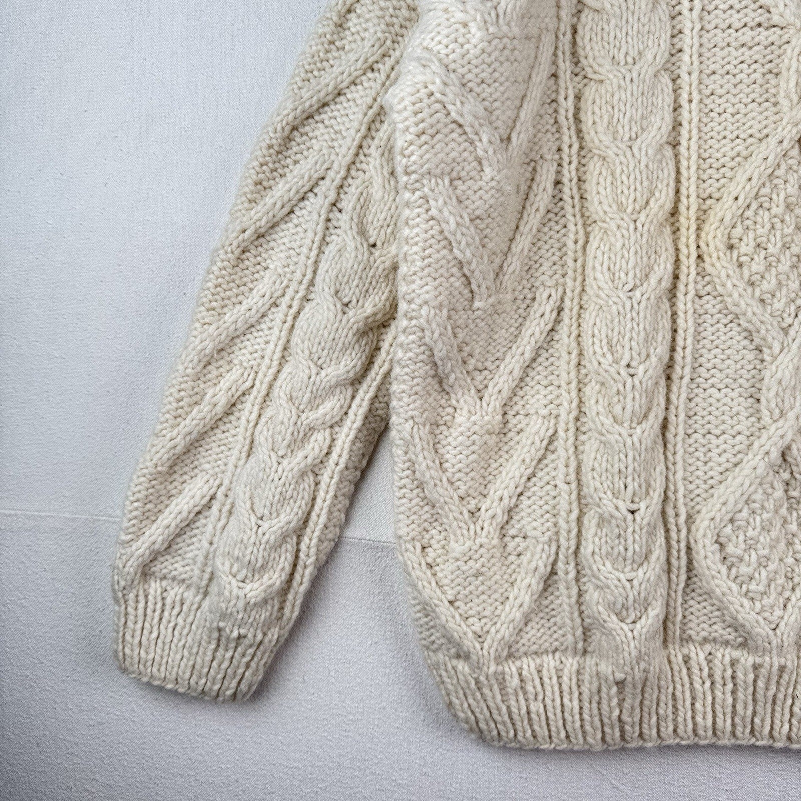 Handknit Wool 2XL Fisherman Sweater Cream White Knit Collar 2-button 48” *Read