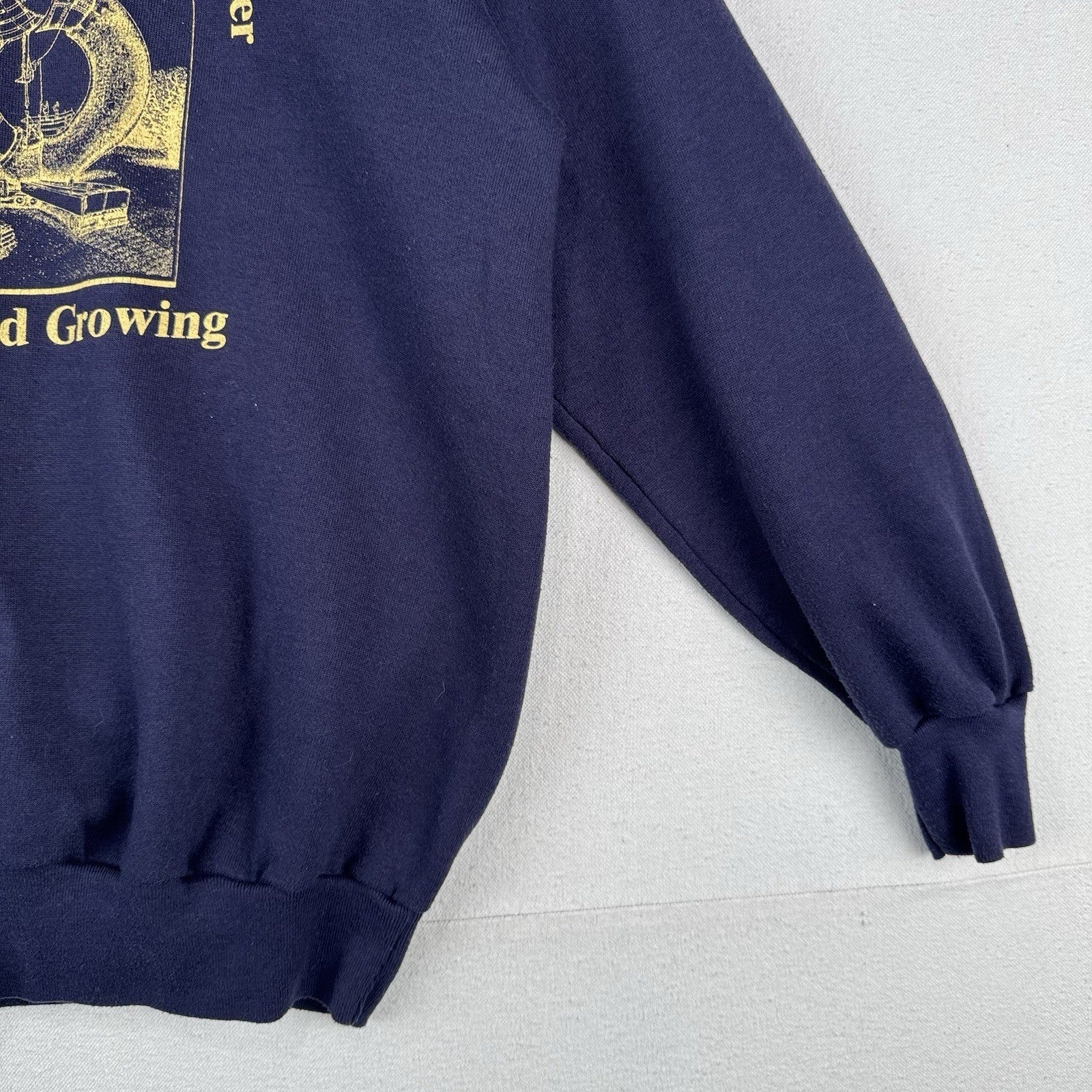 90’s Vtg St. Joseph’s Hospital Med Center Men’s XL Crewneck Sweatshirt Made USA