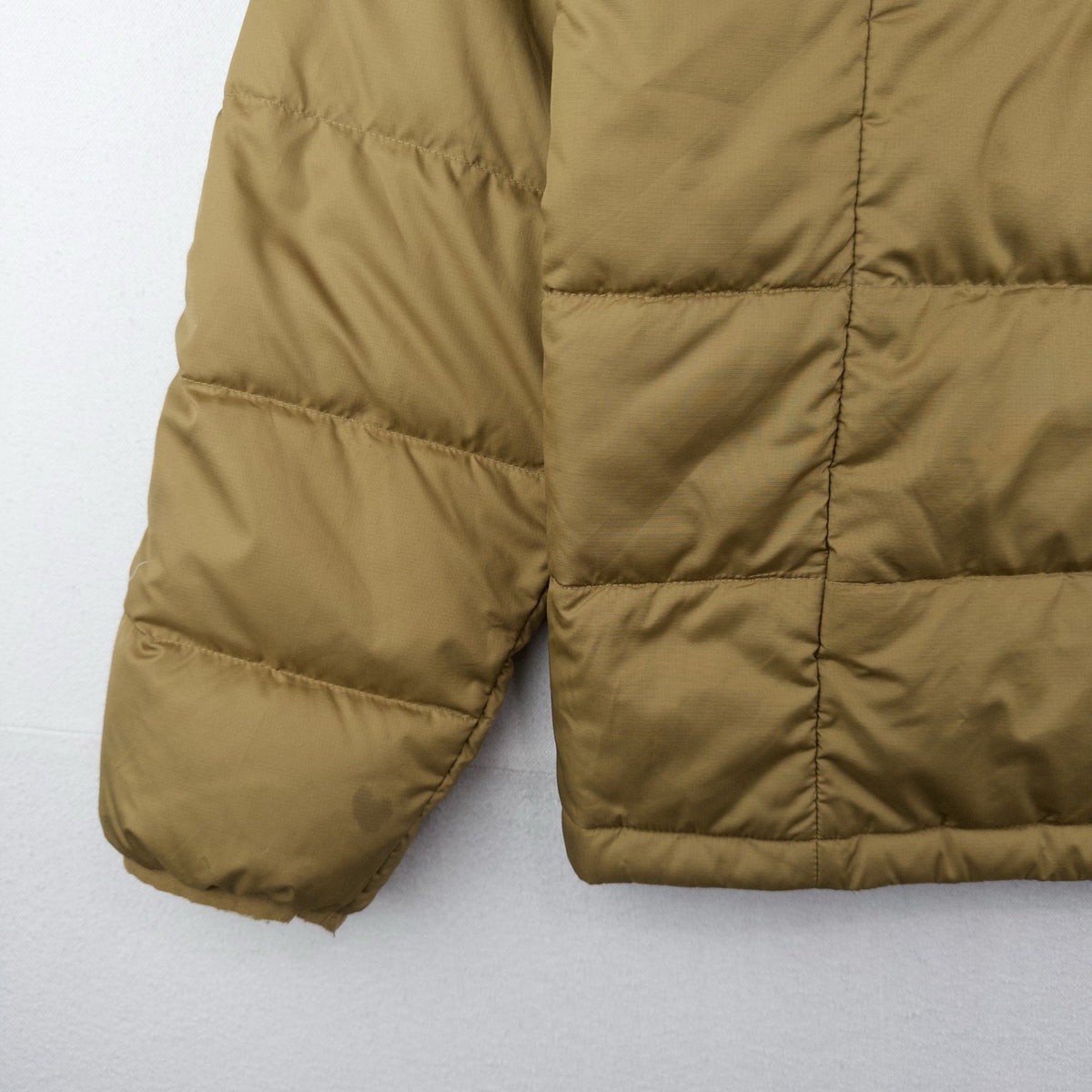 The North Face 550 Fill Goose Down Puffer Jacket Coat Men’s M Alpz Khaki Gold
