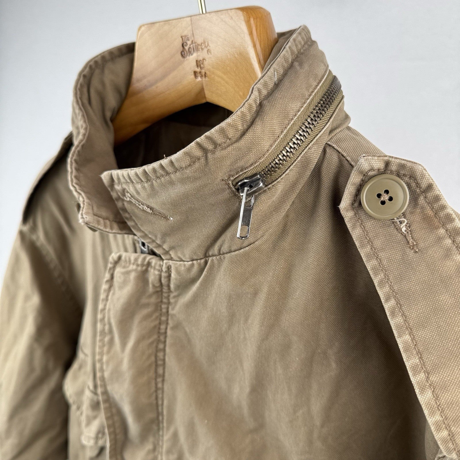 American Eagle M-65 Style Field Jacket Mens L Khaki Military Stowaway Hood *Read
