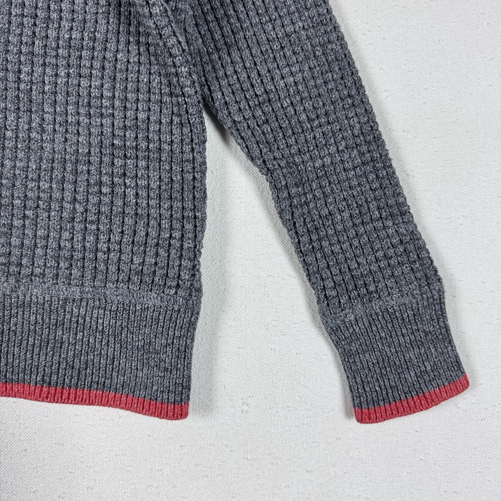 Gap Kids Budding Waffle Crew Sweater Gray Red Trim pullover preppy Size M 8-9