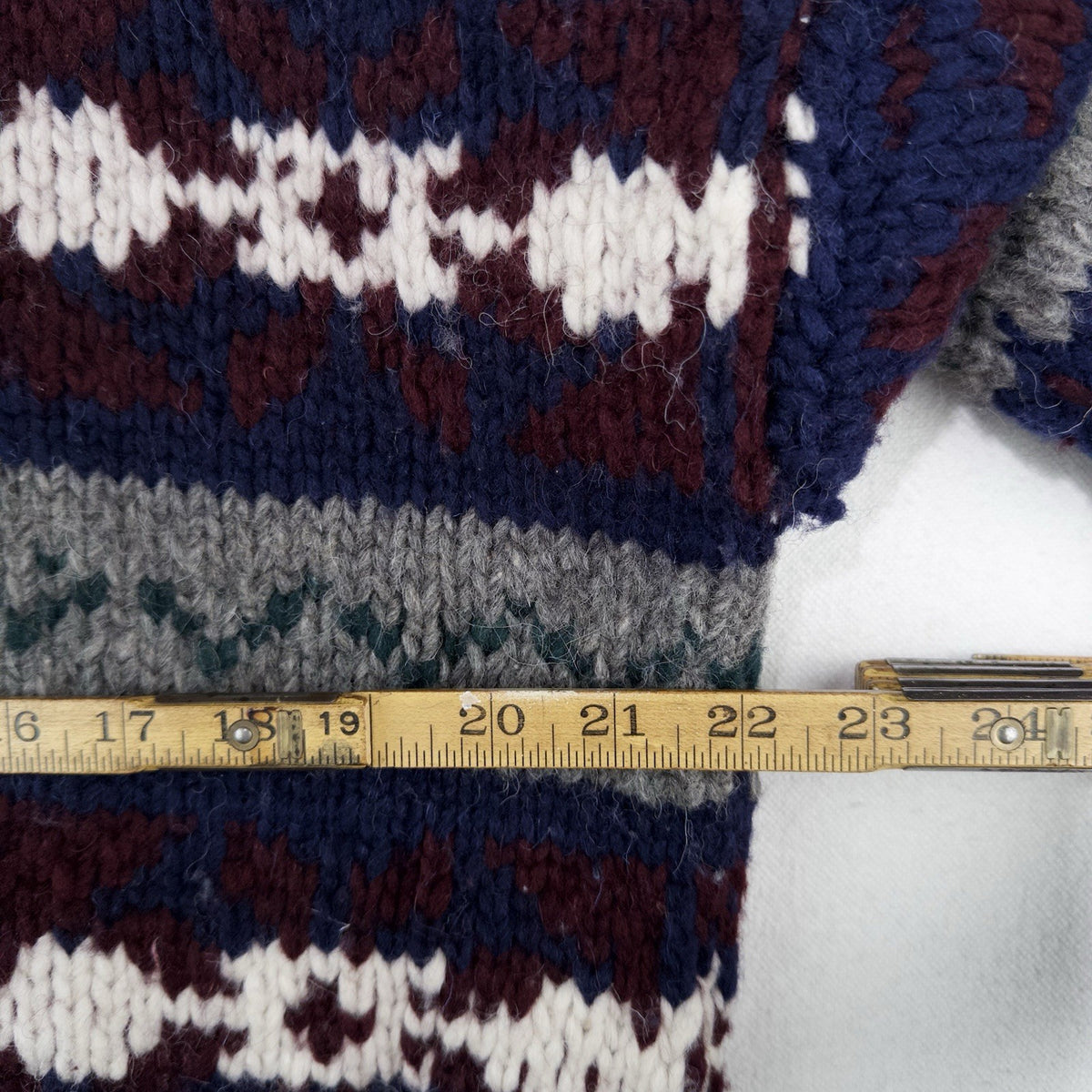 Vintage Otavalo Native American Ecuador Sweater Large 44” Hand Knit Wool Heavy