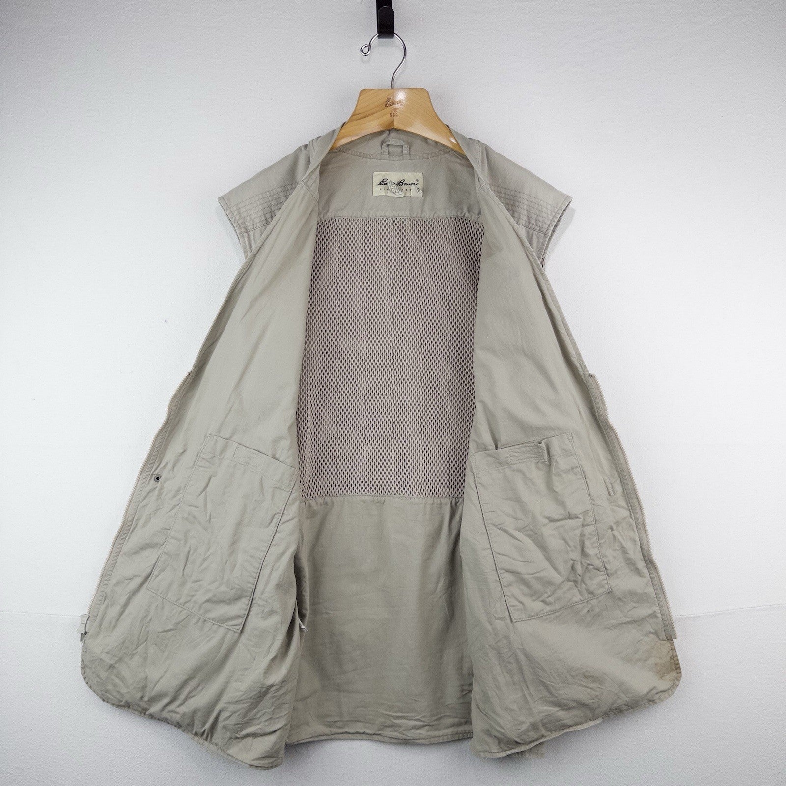 90’s Vtg Eddie Bauer Vest Men’s 2XLT Beige Fishing Jacket Hunting Cargo *Read