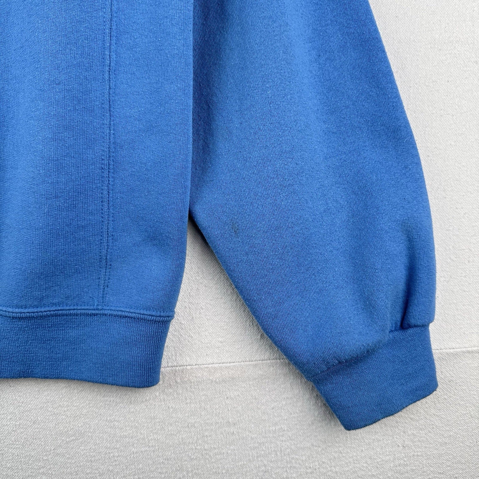 90’s Vtg UCLA Bruins Crewneck Sweatshirt Men’s M Blue Russell Athletic
