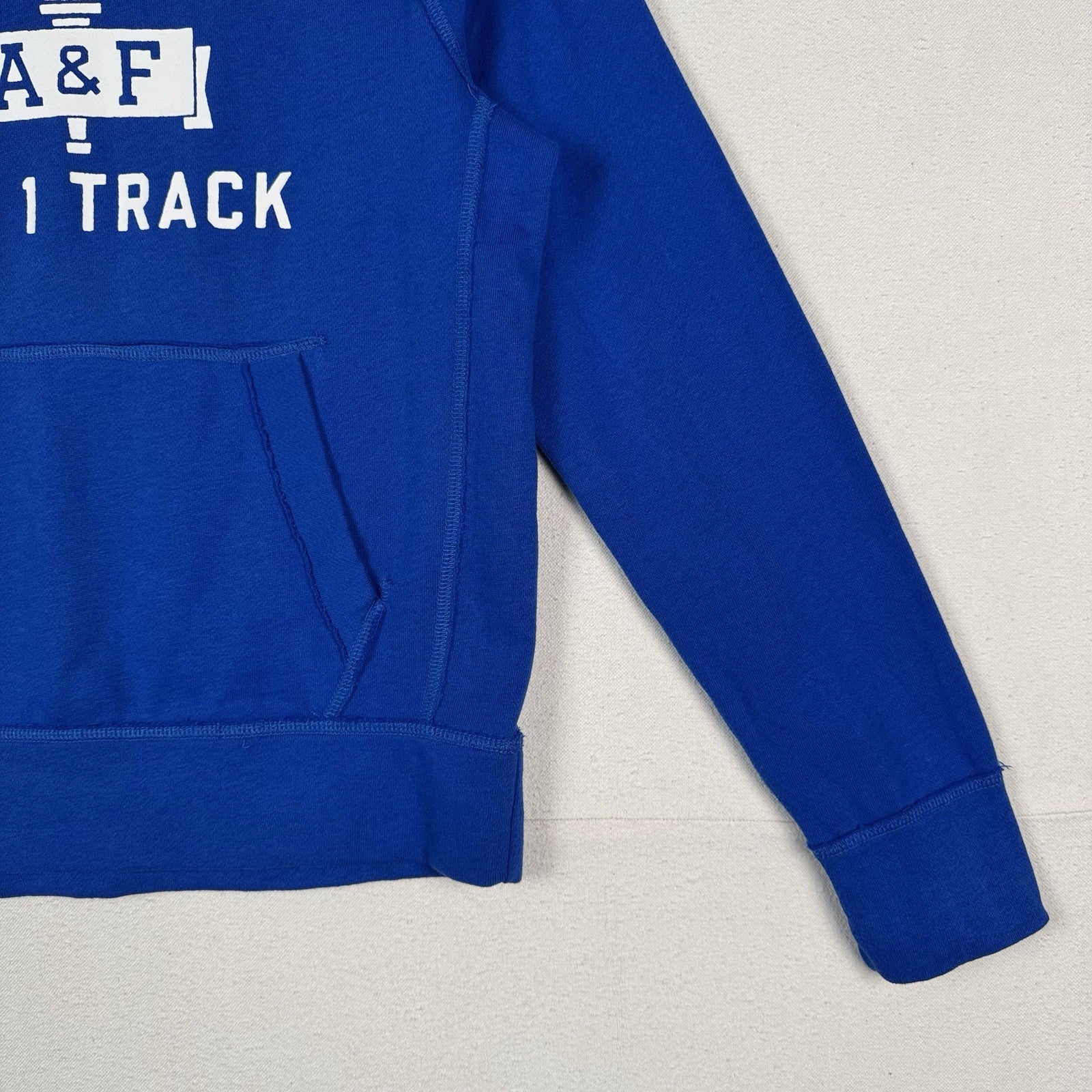 Vintage Abercrombie Fitch Mens Medium Pullover Hoodie 1892 Div 1 Track NWOT